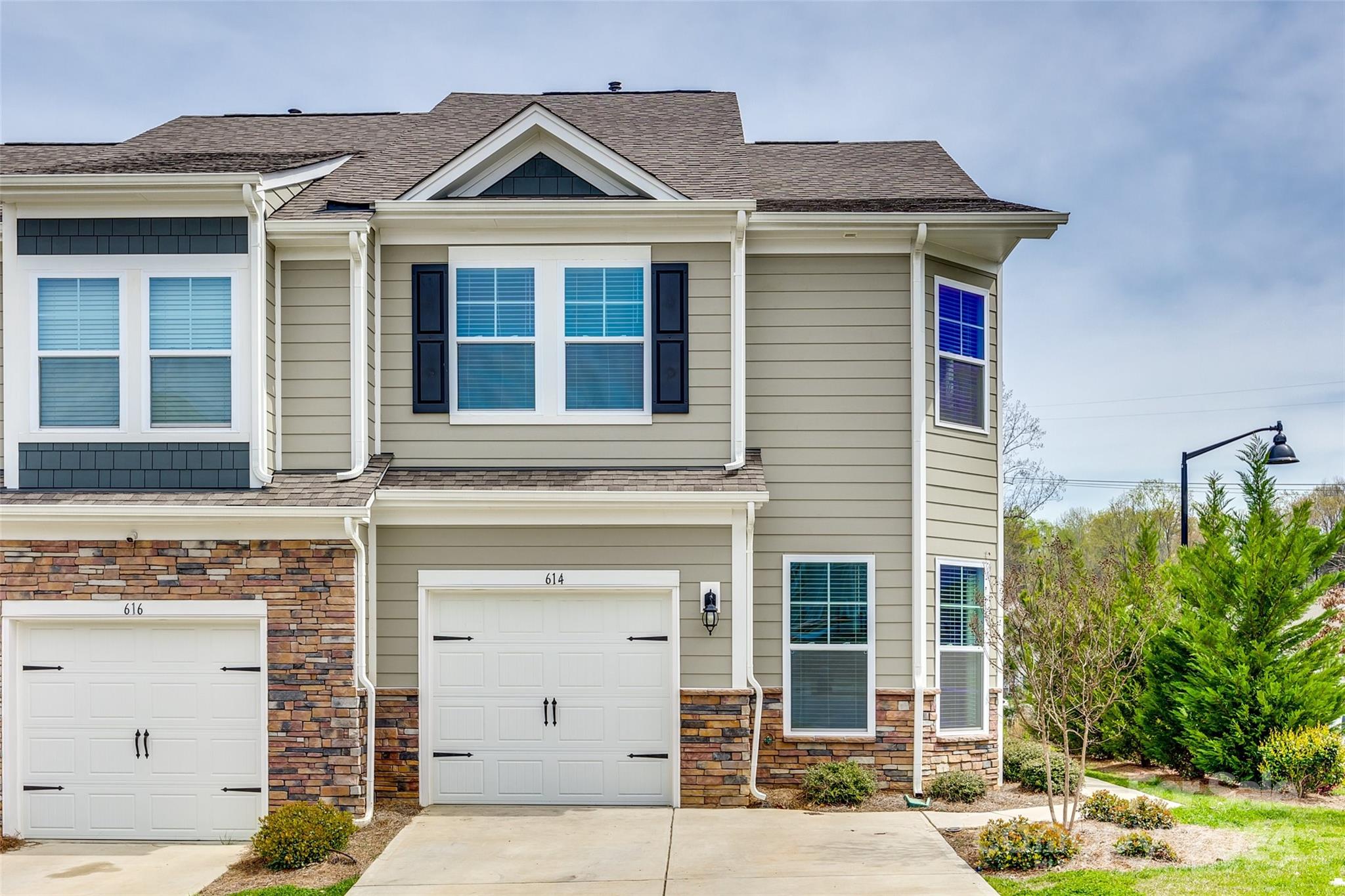 Ivy Ridge - Residential
