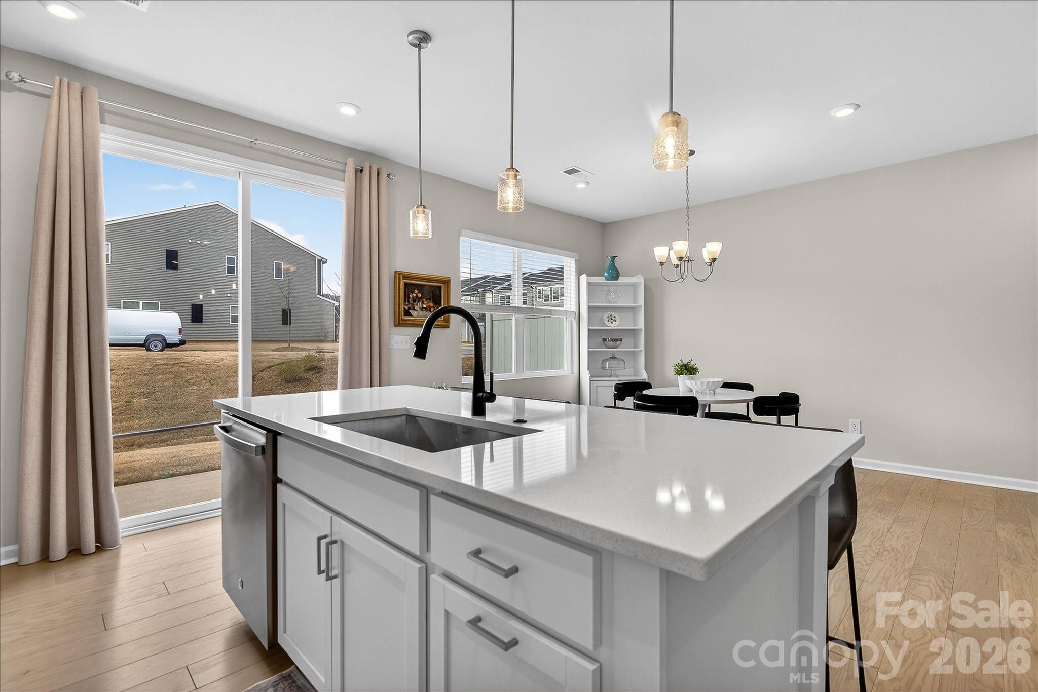 Fifteen 15 Cannon - Residential