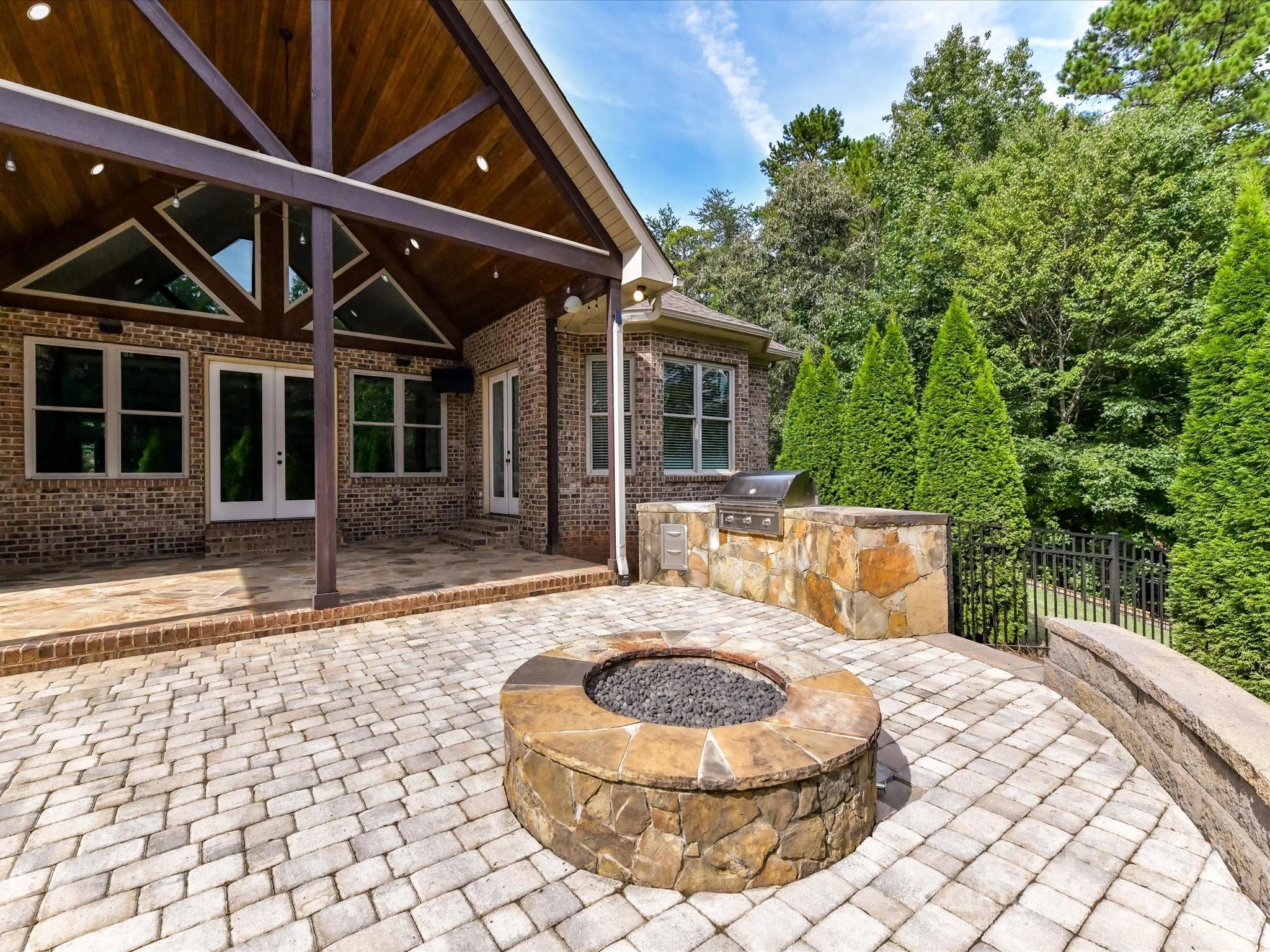 Elmhurst Estates - Residential