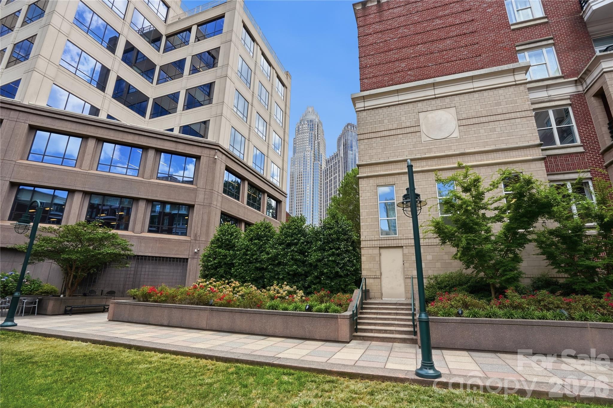400 North Church - Residential