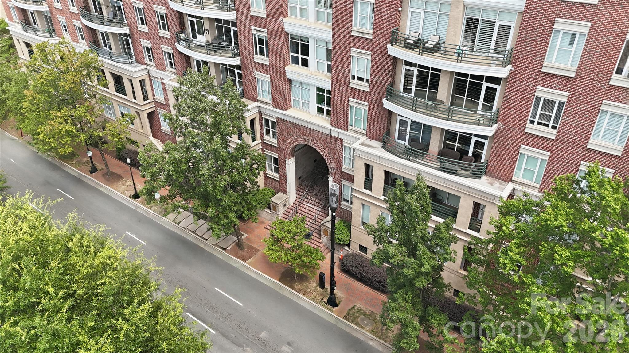 400 North Church - Residential