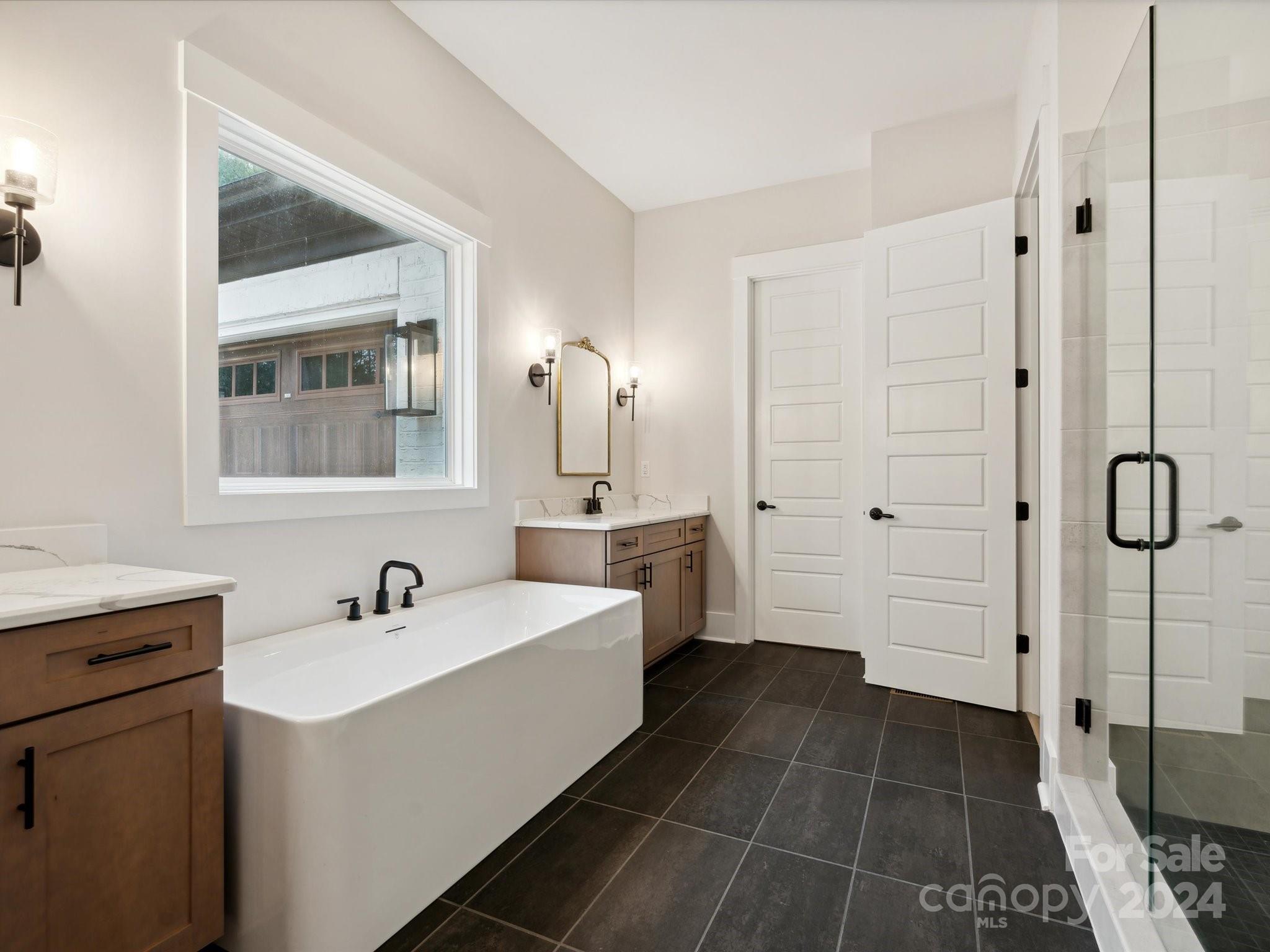 Riverchase Estates - Residential