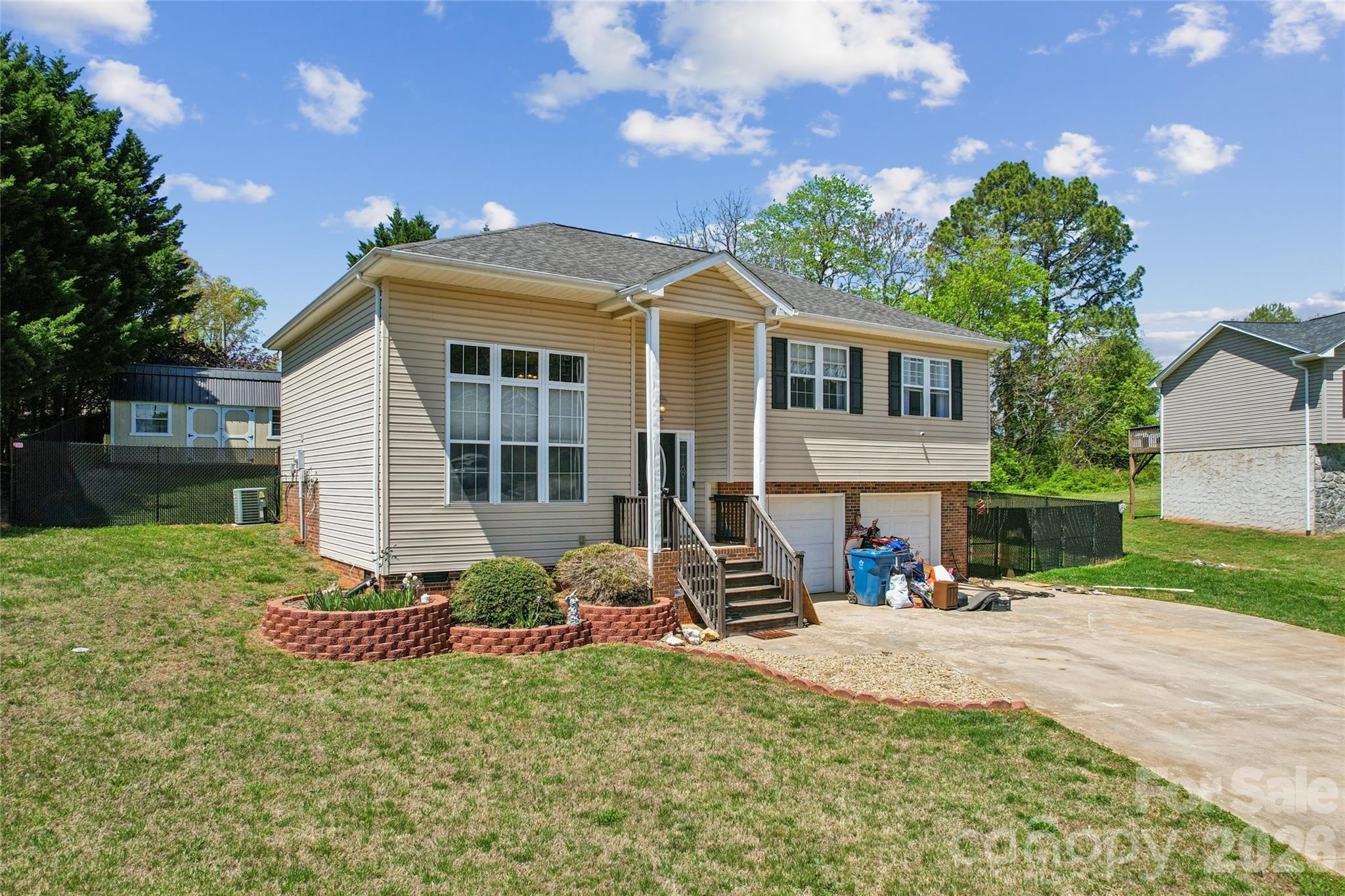 Lakeside Summit - Residential