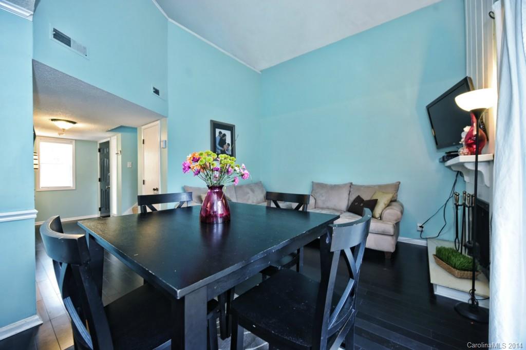 Tega Cay - Residential
