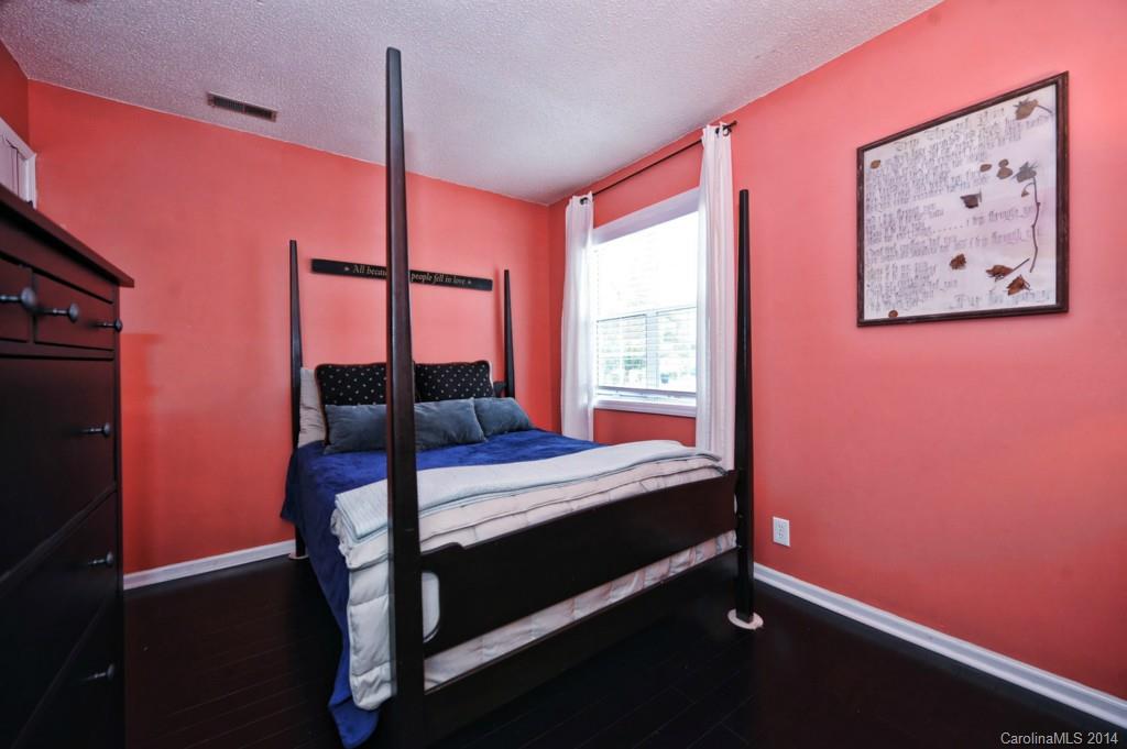 Tega Cay - Residential