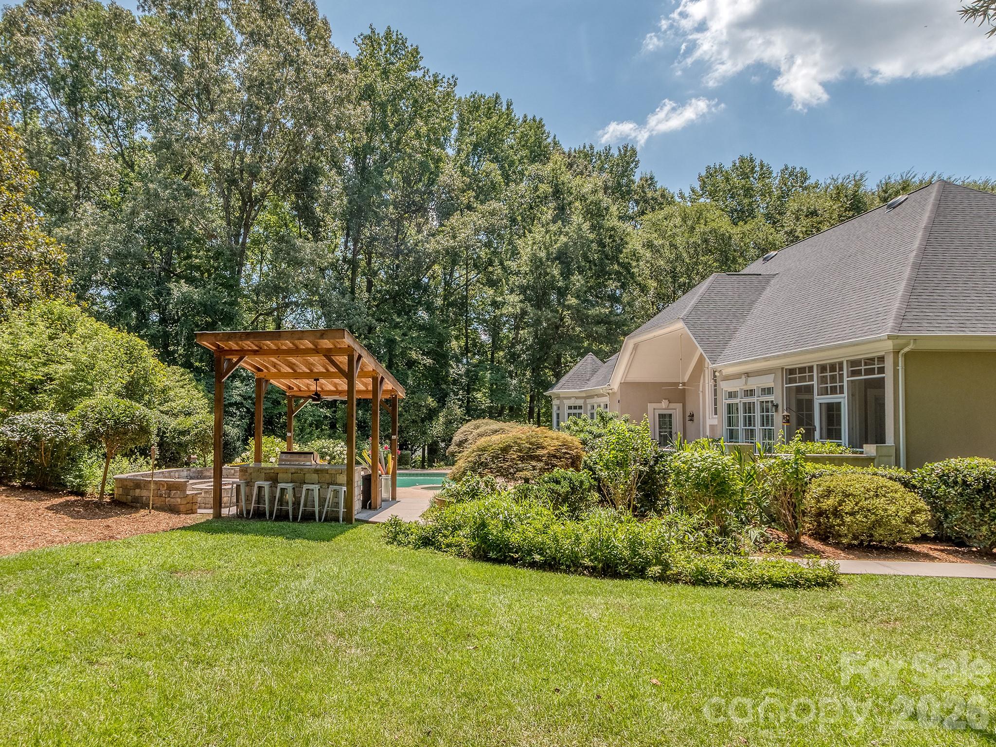 Walden Pond - Residential