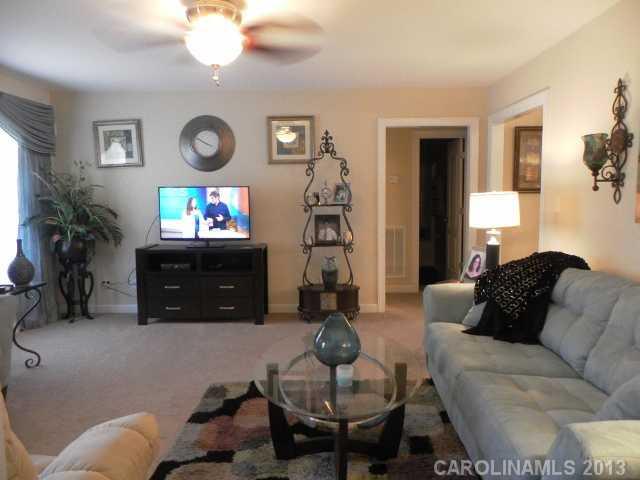 Hunters Ridge - Residential