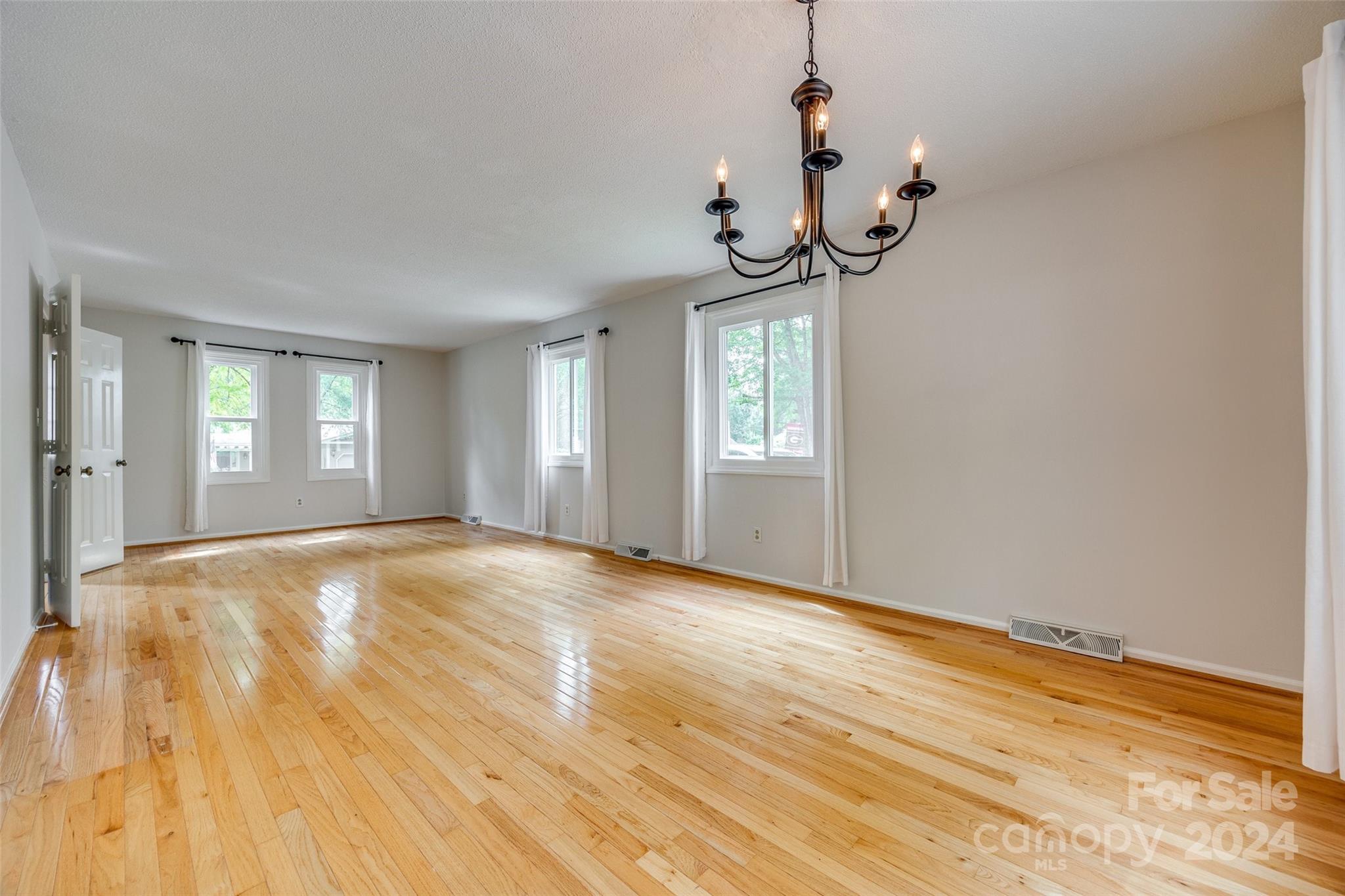 Tega Cay - Residential