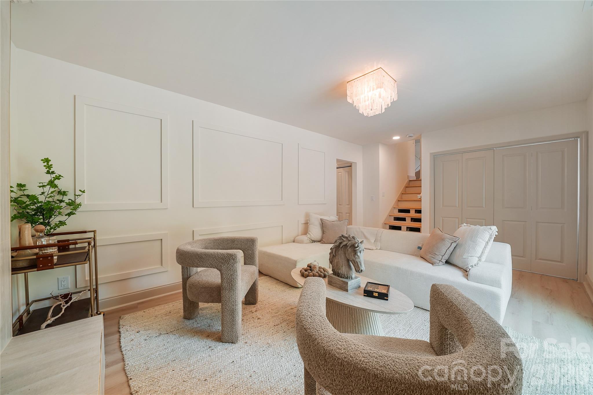 Starmount - Residential
