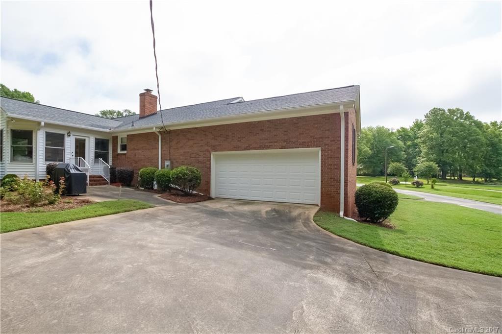 Kanawha Hill - Residential