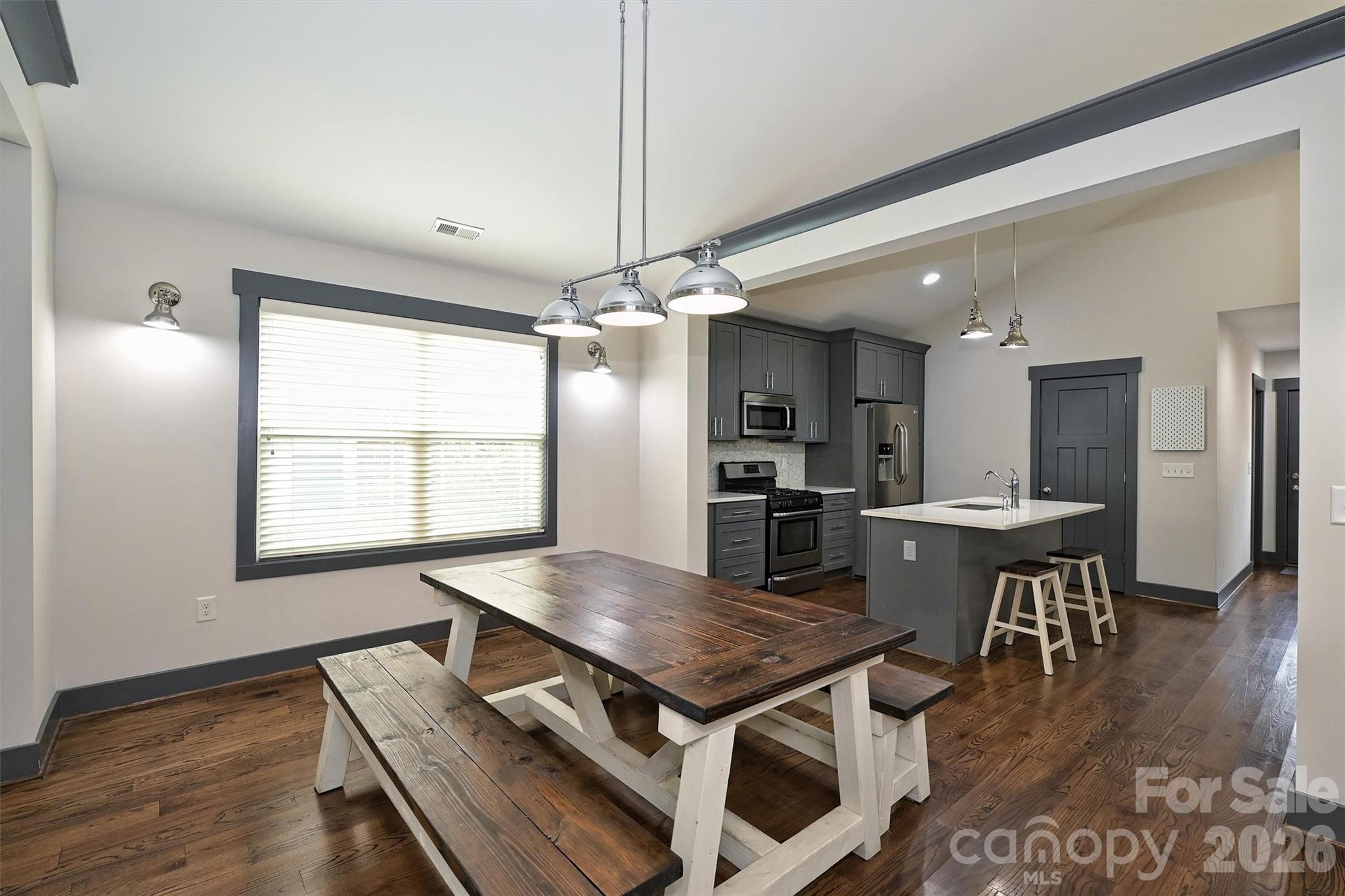 Villa Heights - Residential
