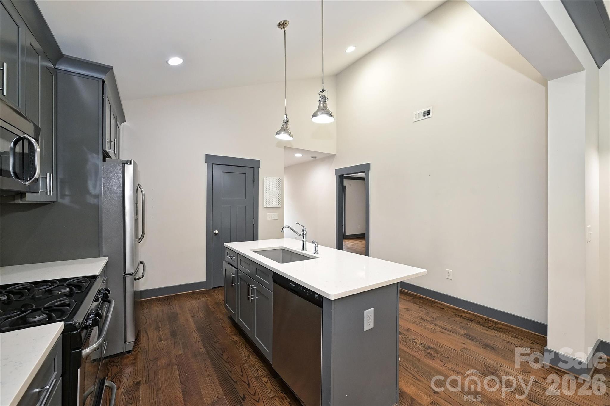 Villa Heights - Residential