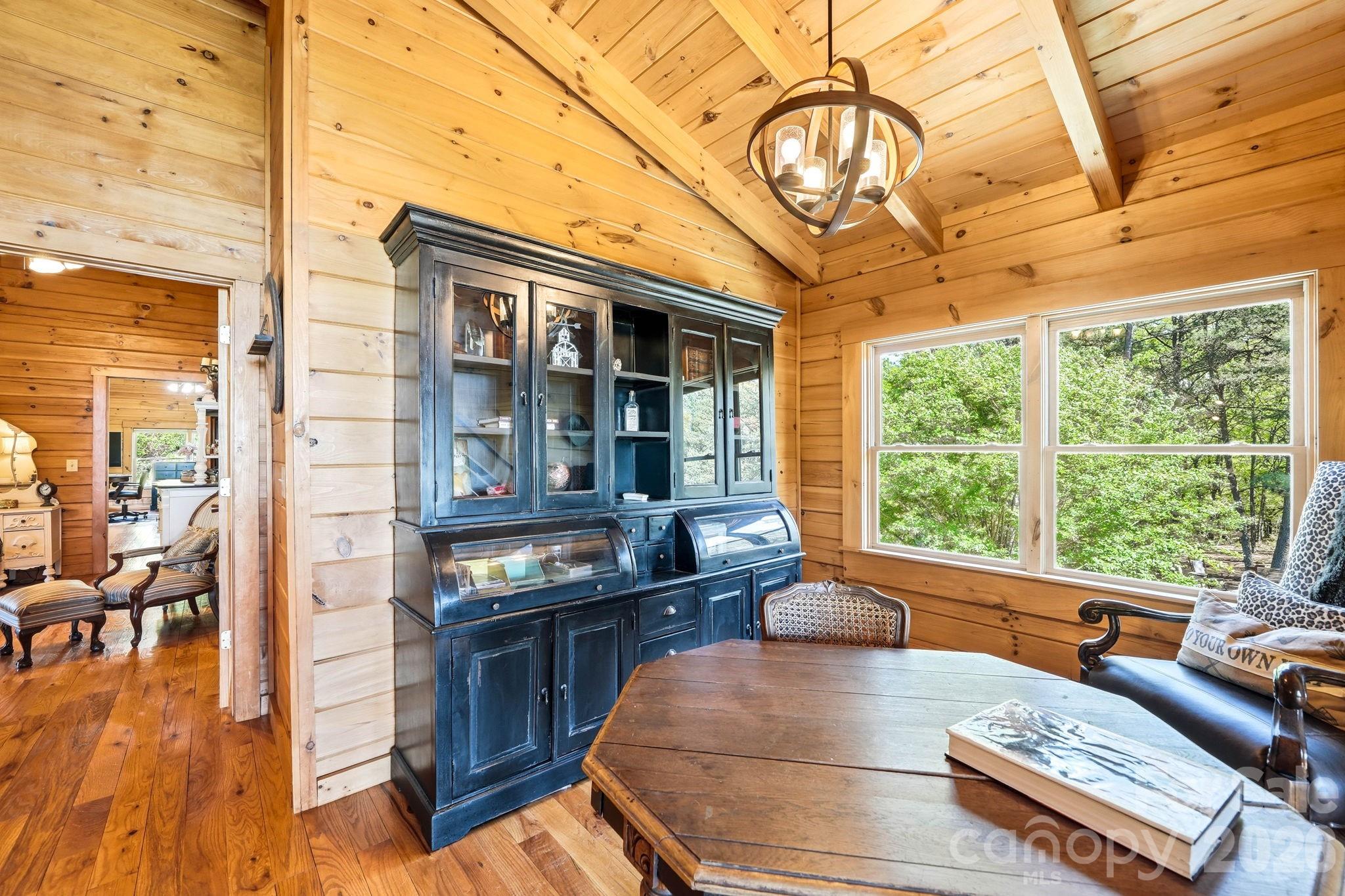 High Peak Mountain Estates - Residential