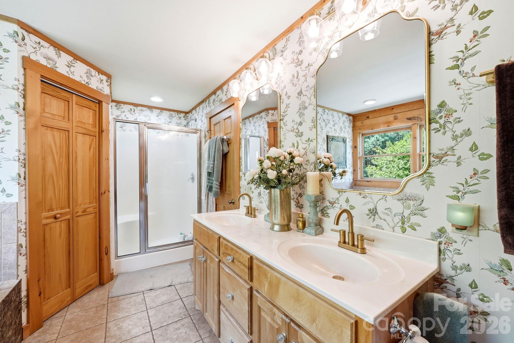 High Peak Mountain Estates - Residential