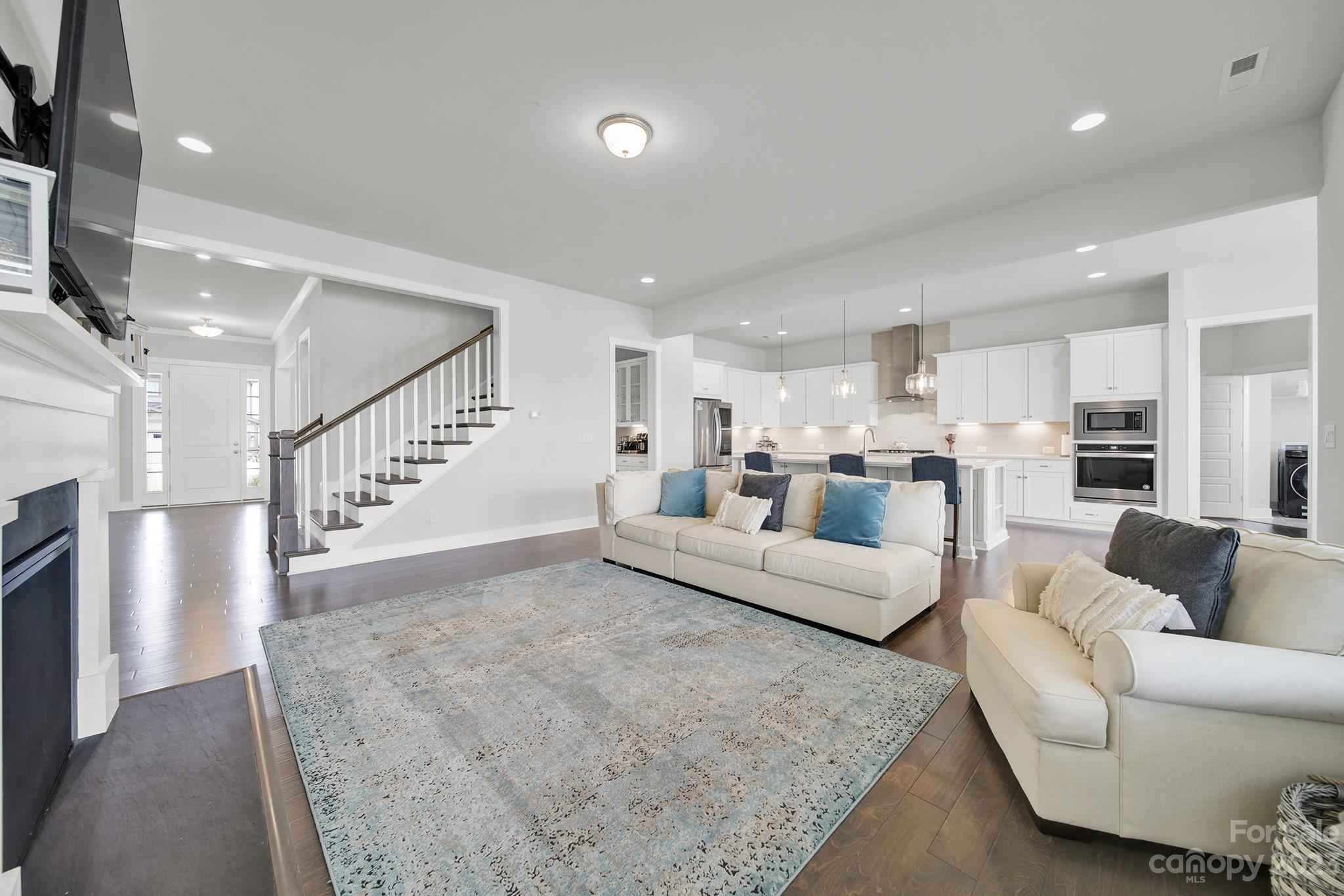 Paddlers Cove - Residential