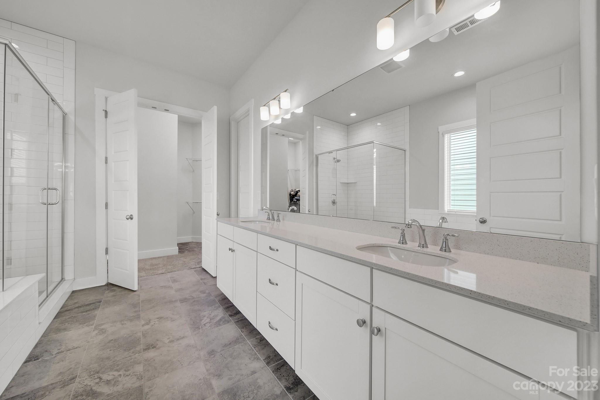 Paddlers Cove - Residential