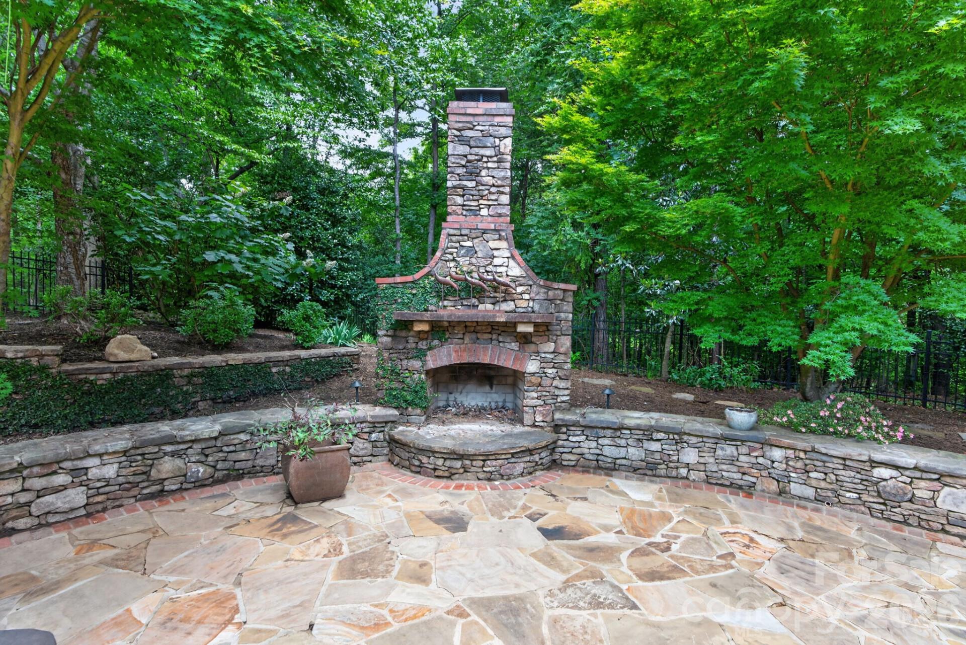 Weddington Chase - Residential
