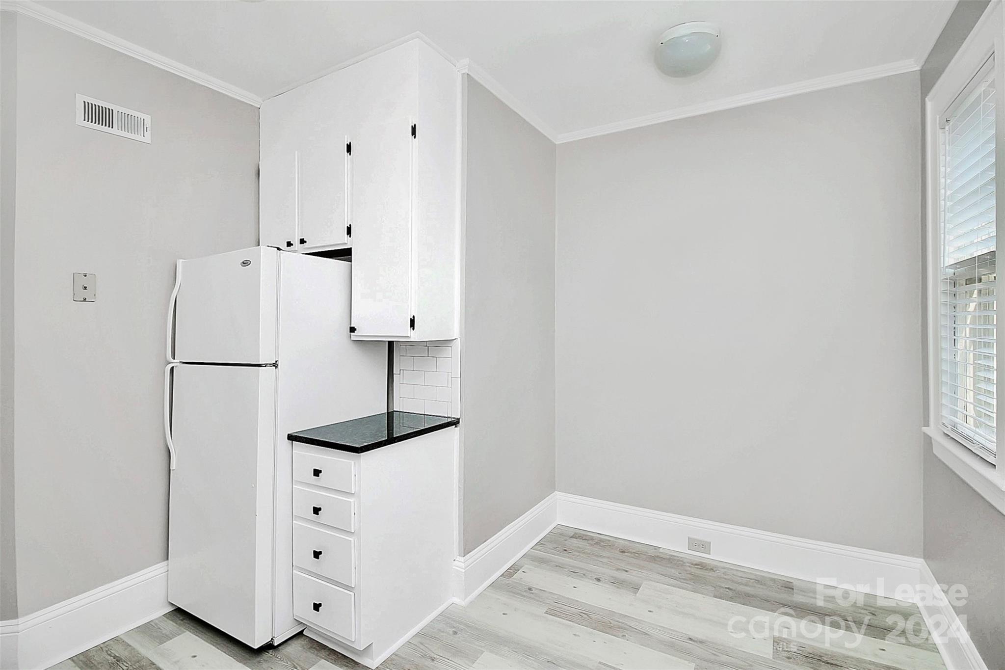 Elizabeth - Residential Lease