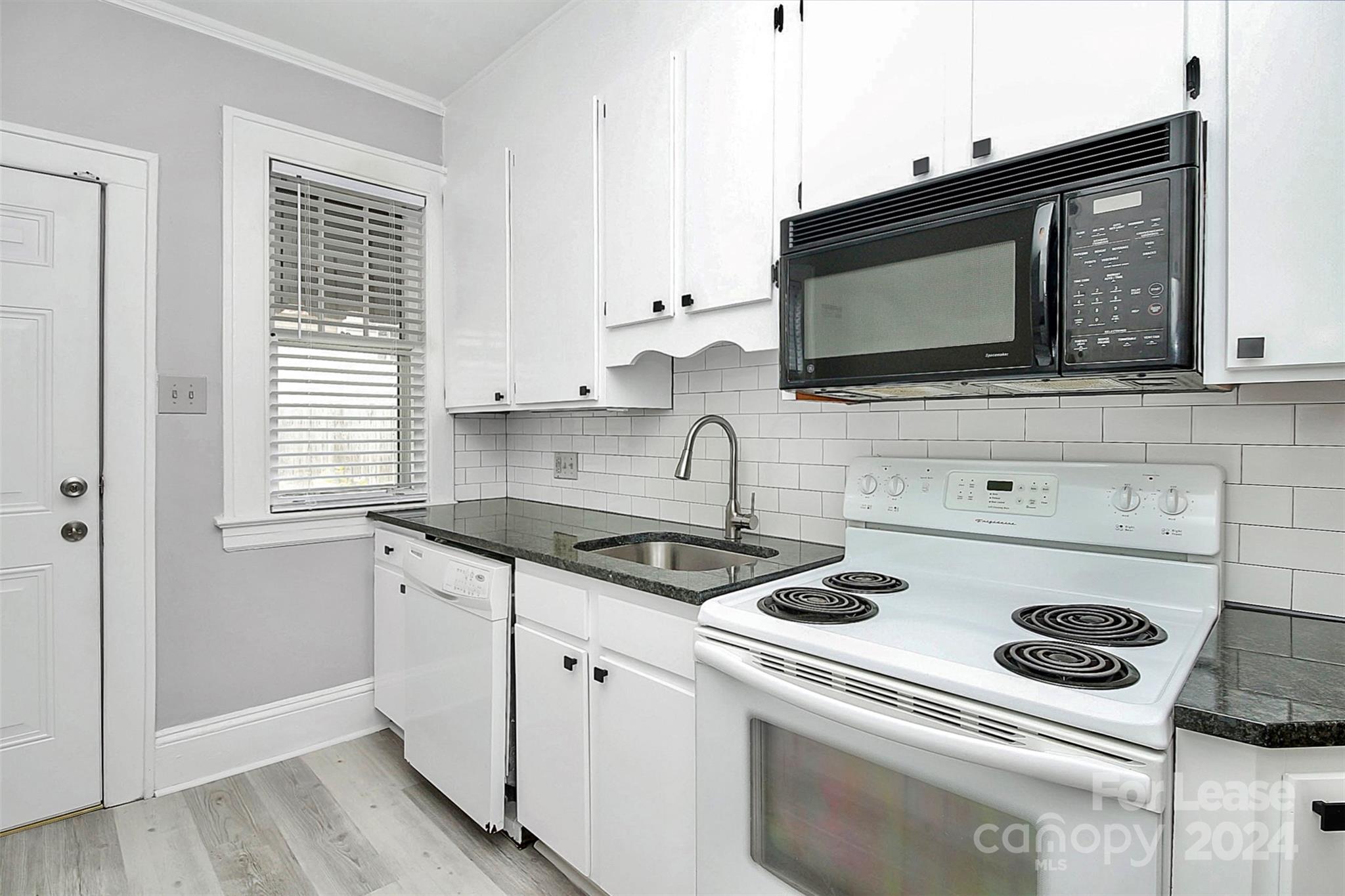 Elizabeth - Residential Lease