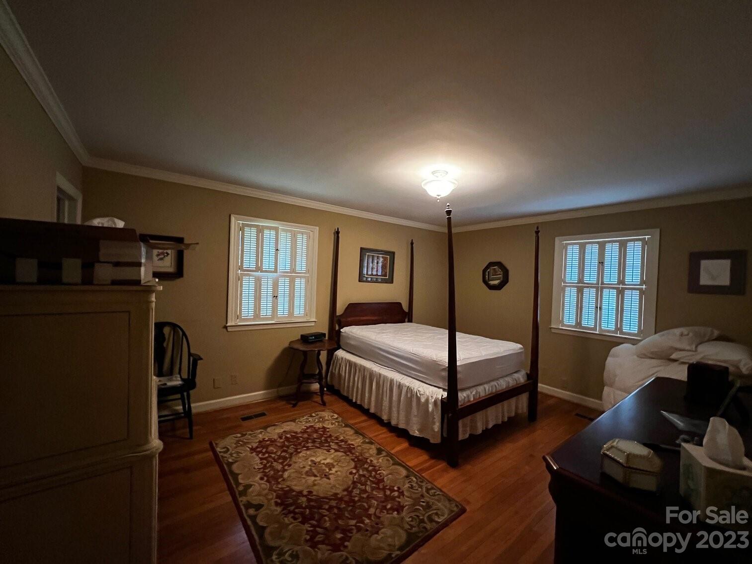Meadowbrook - Residential