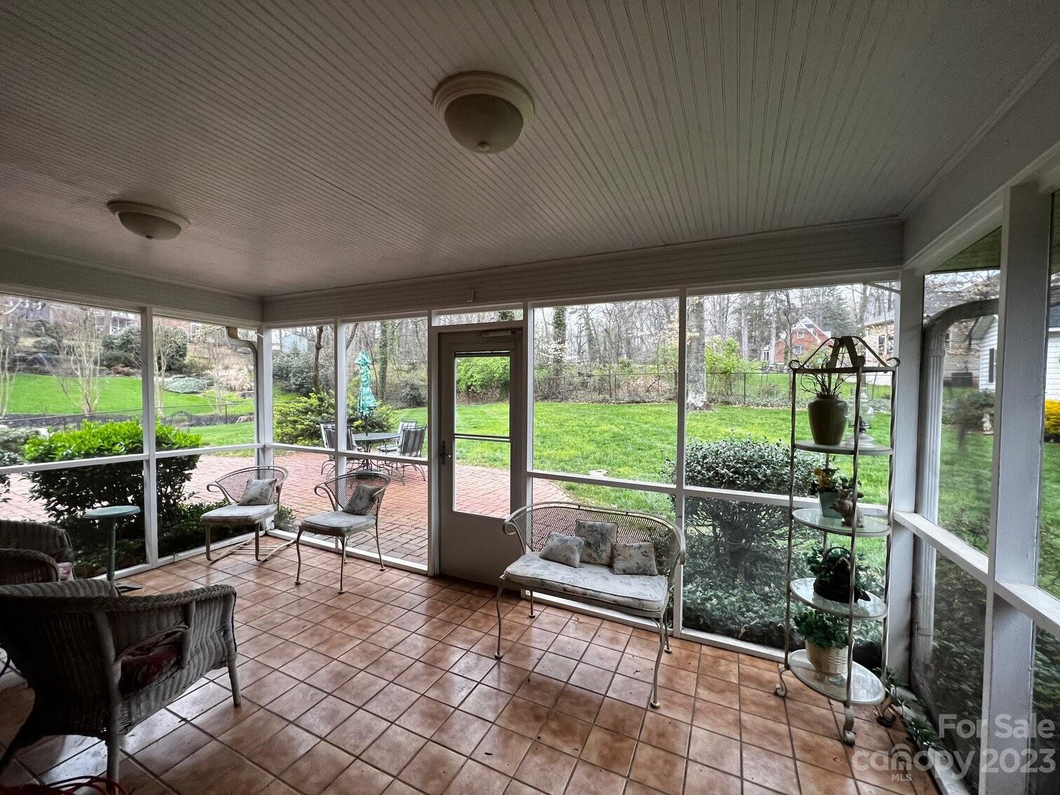 Meadowbrook - Residential