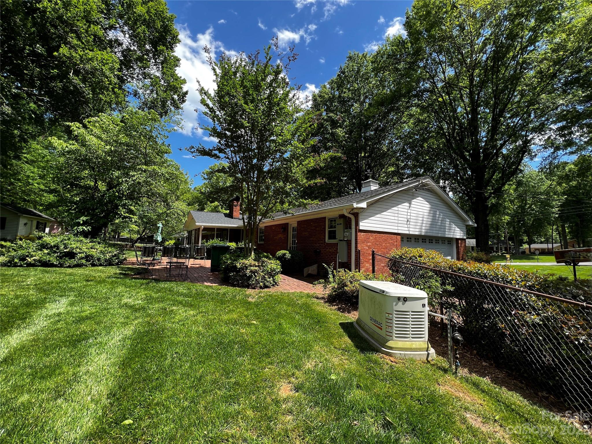 Meadowbrook - Residential