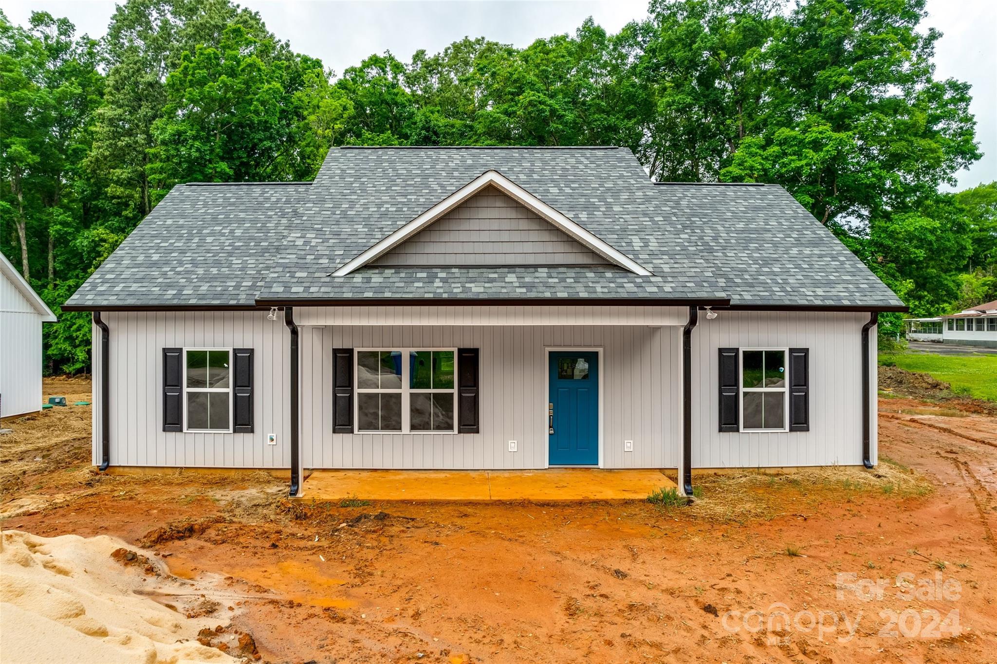 Ensure you seize the chance to acquire this newly constructed 3-bedroom, 2-bath home in Lancaster, SC! This impressive residence boasts an open floor plan that effortlessly blends style, functionality, and comfort. Enjoy the luxury of all-new stainless-steel appliances, granite countertops, a spacious kitchen island, and nine-foot ceilings. Don't let this opportunity slip away to own a pristine home with the features and finishes you've always envisioned. Act now to personalize your paint colors and select additional finishes before construction reaches completion.
