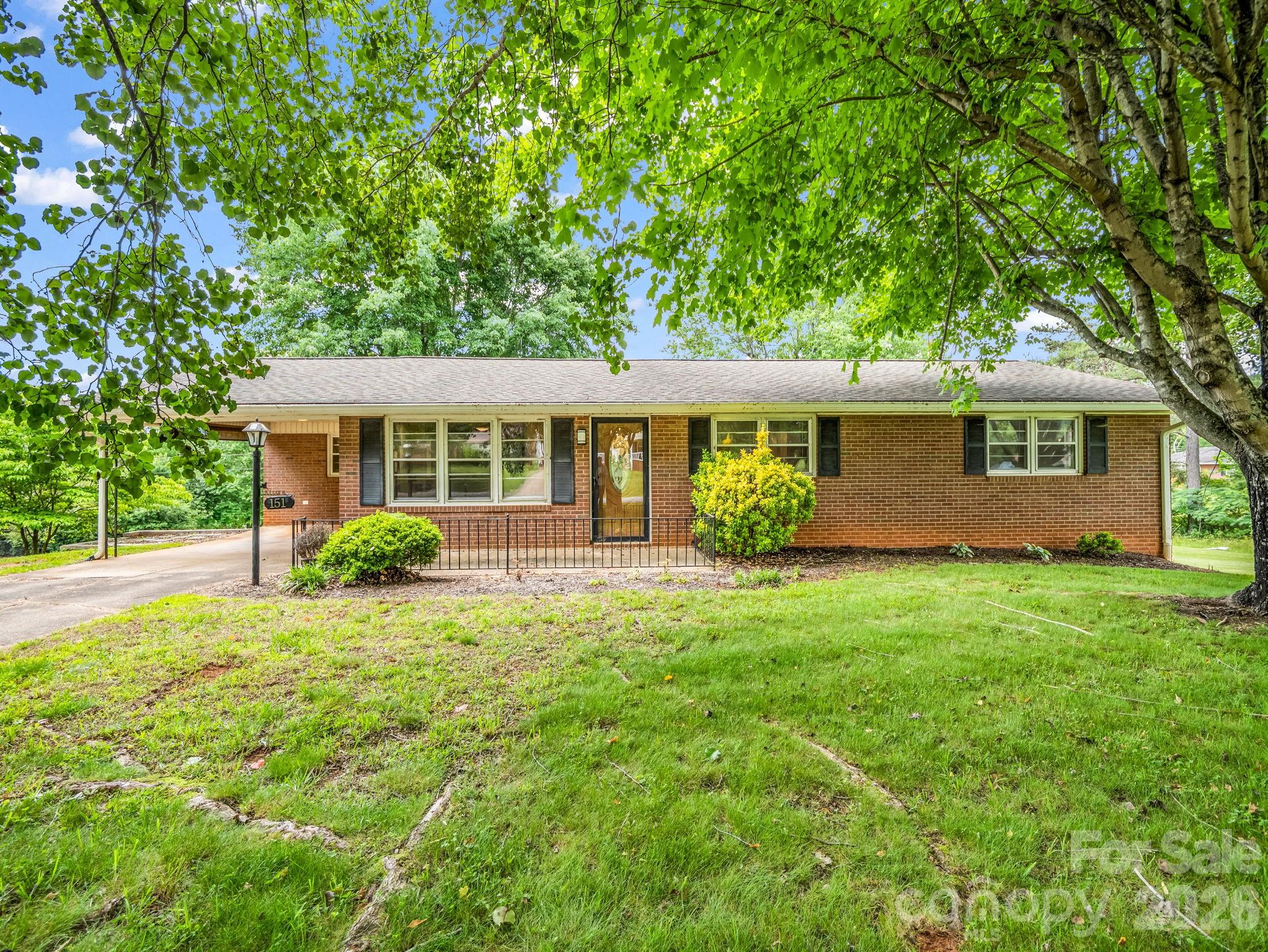 Brick ranch with basement in a great location. This home is located on 0.45 acres with a outside storage building. The house has a back deck that is right off of the dining room. Inside you will find 3 bedrooms and 2 fulls baths and a half bath. The home has recently been painted. Shopping and restaurants are located close by.