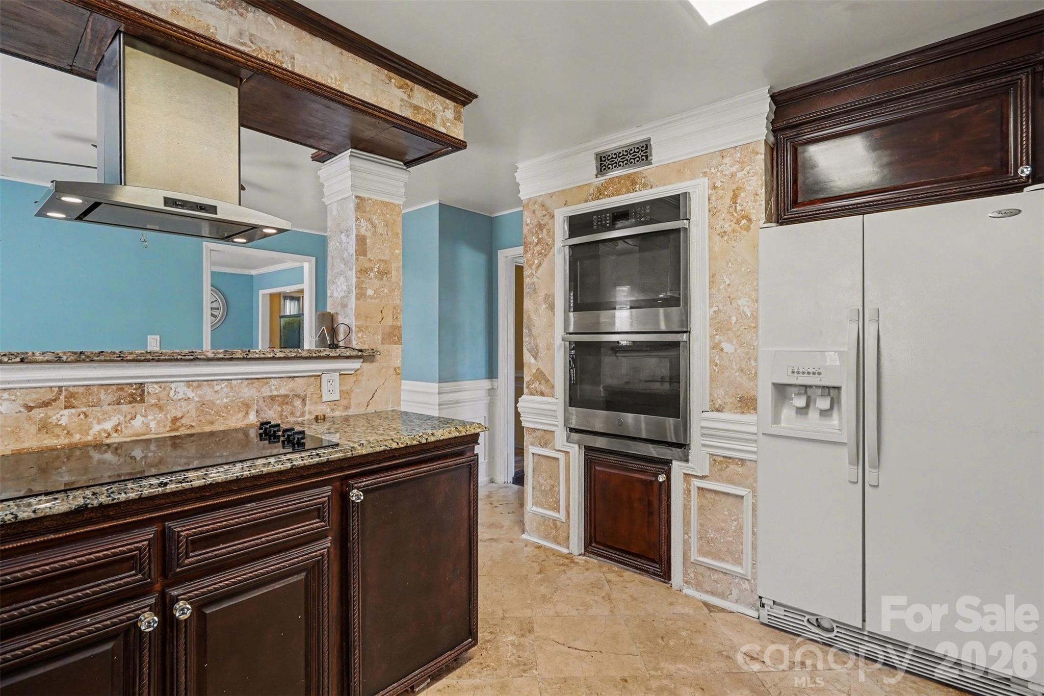RAVENWOOD - Residential