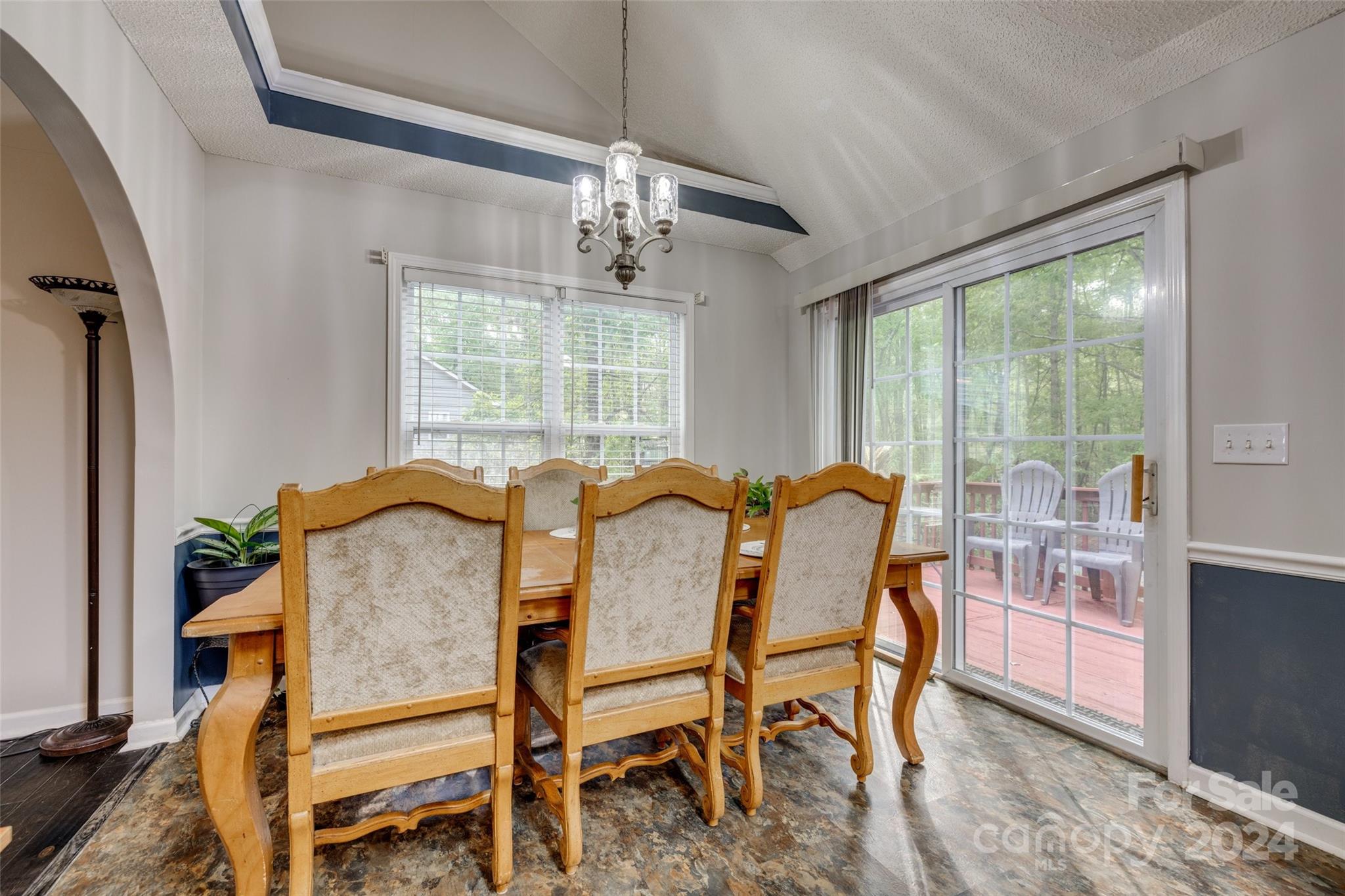 Lincoln Estates - Residential
