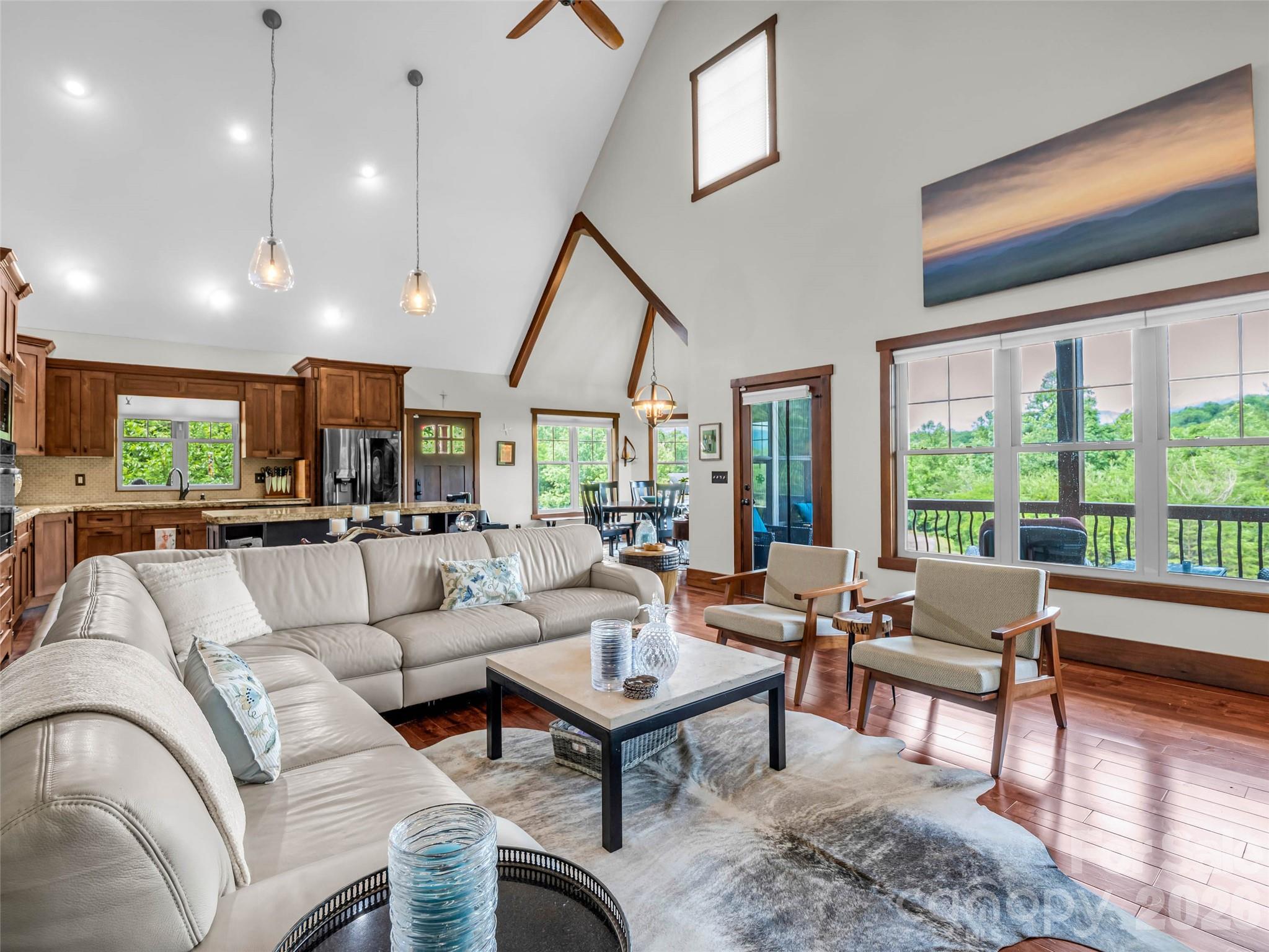 Vista At Bills Mountain - Residential