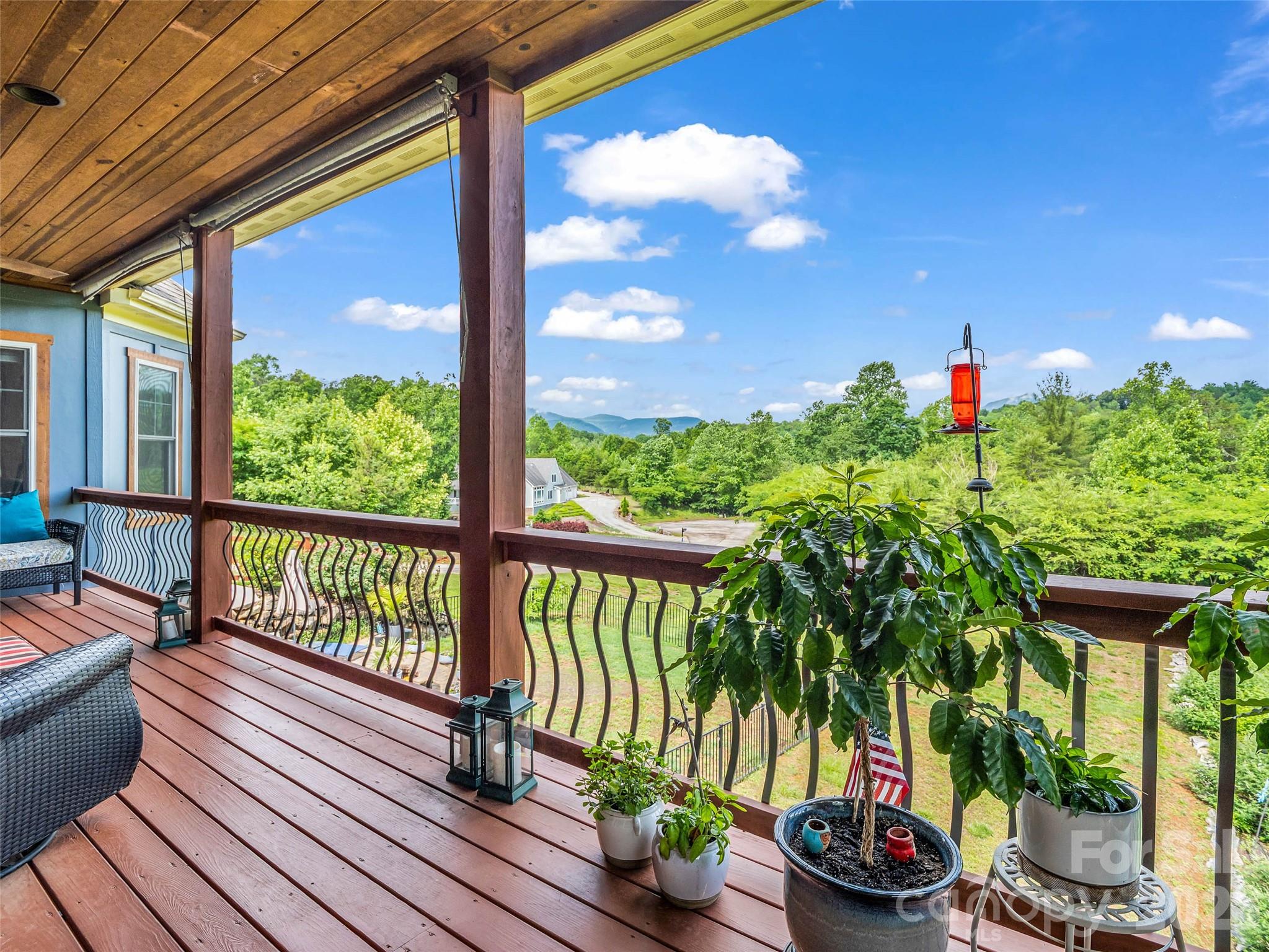 Vista At Bills Mountain - Residential