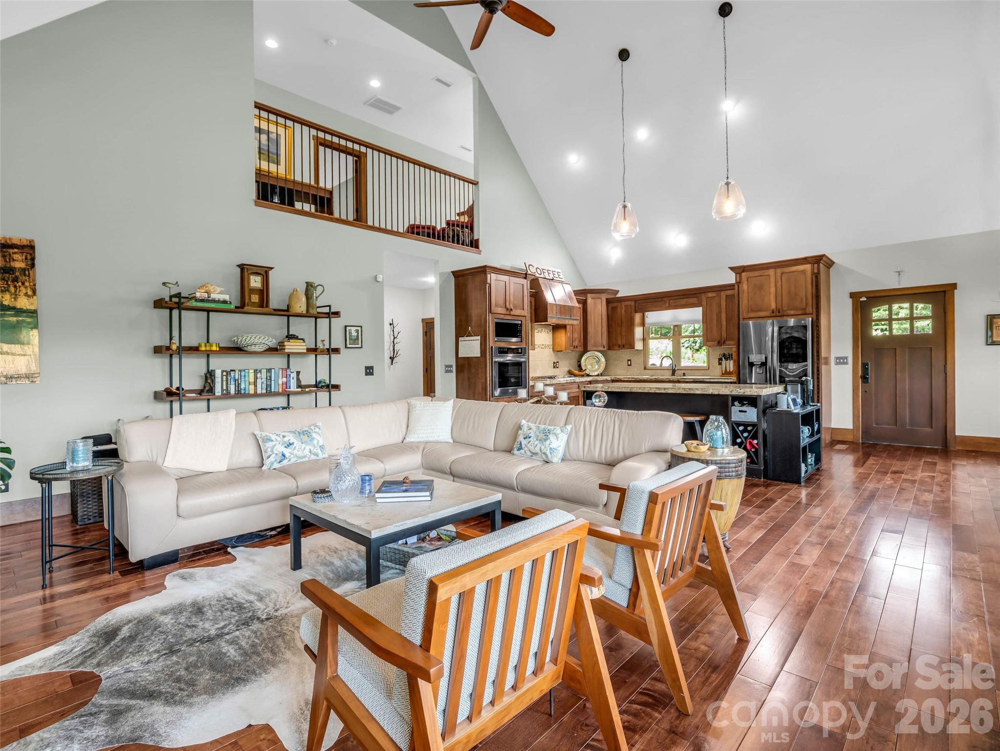 Vista At Bills Mountain - Residential