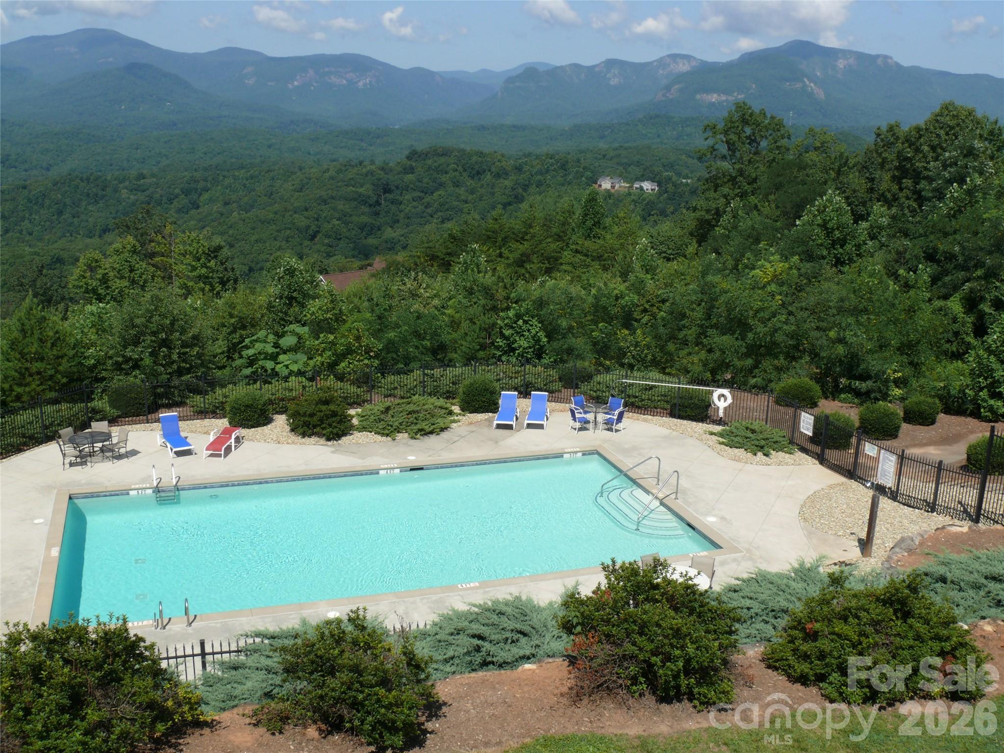 Vista At Bills Mountain - Residential