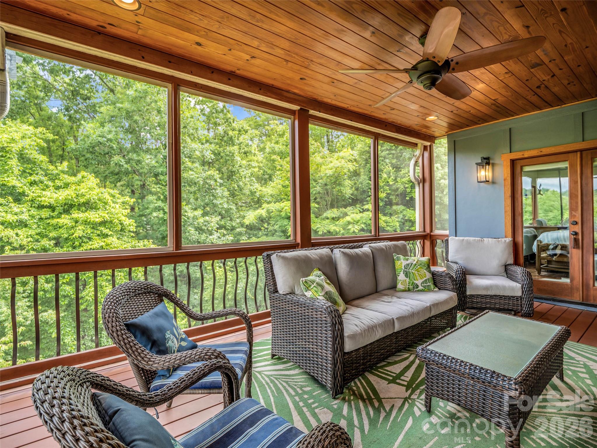 Vista At Bills Mountain - Residential