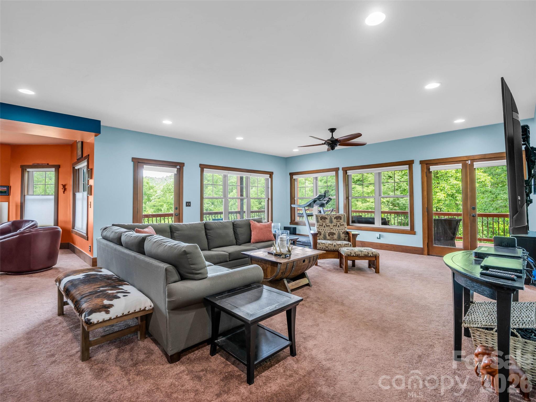 Vista At Bills Mountain - Residential