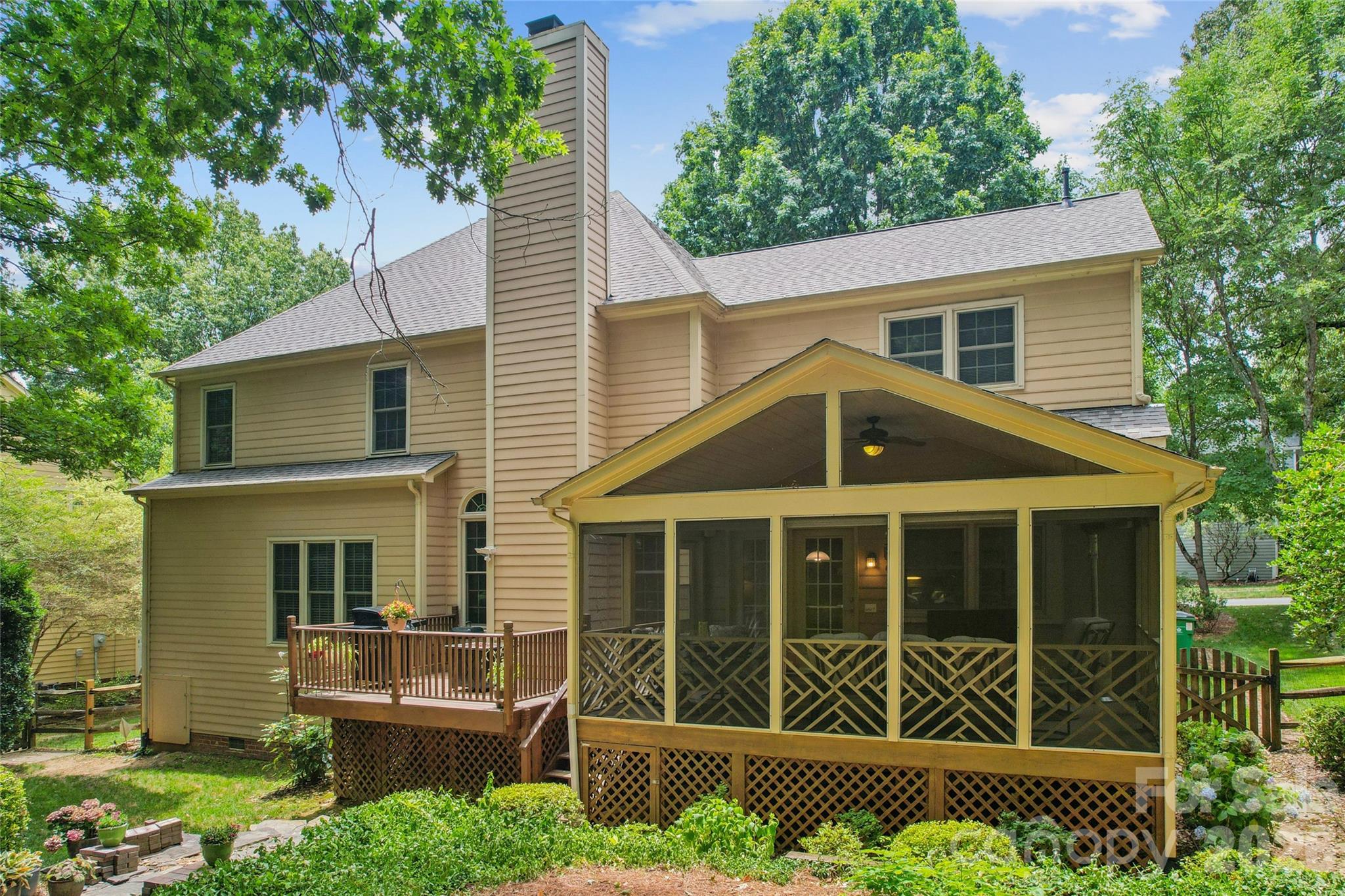 Highland Creek - Residential