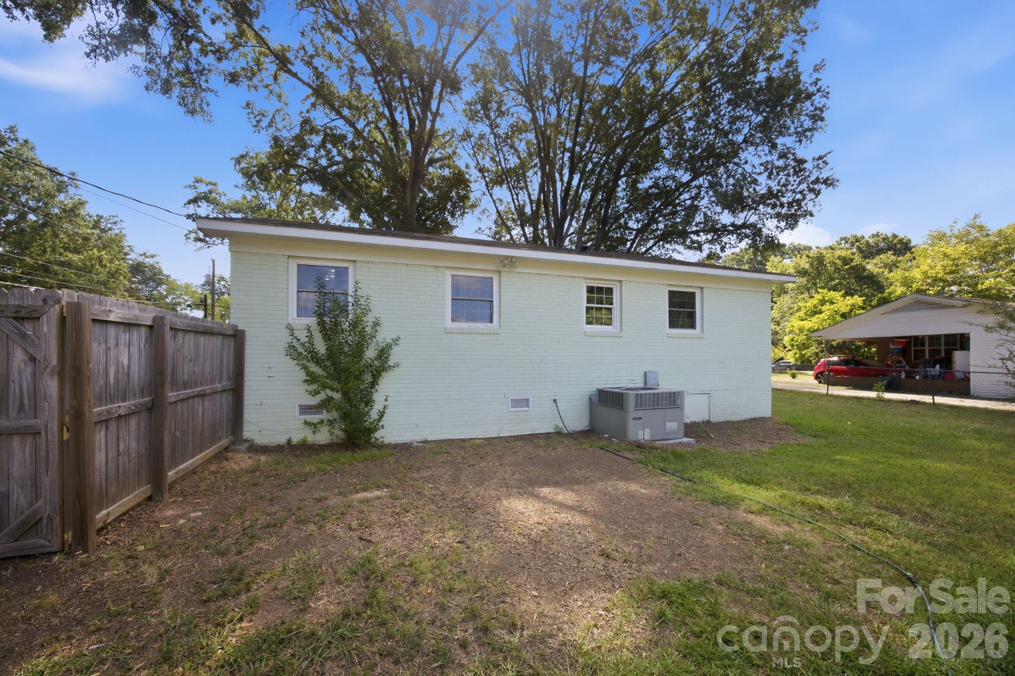 Hillcrest - Residential