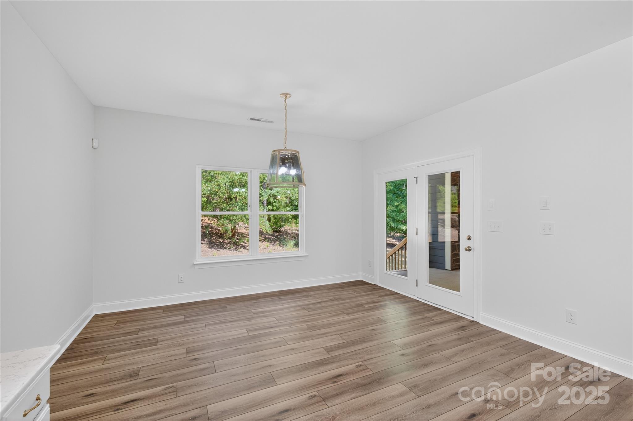 Riverchase Estates - Residential