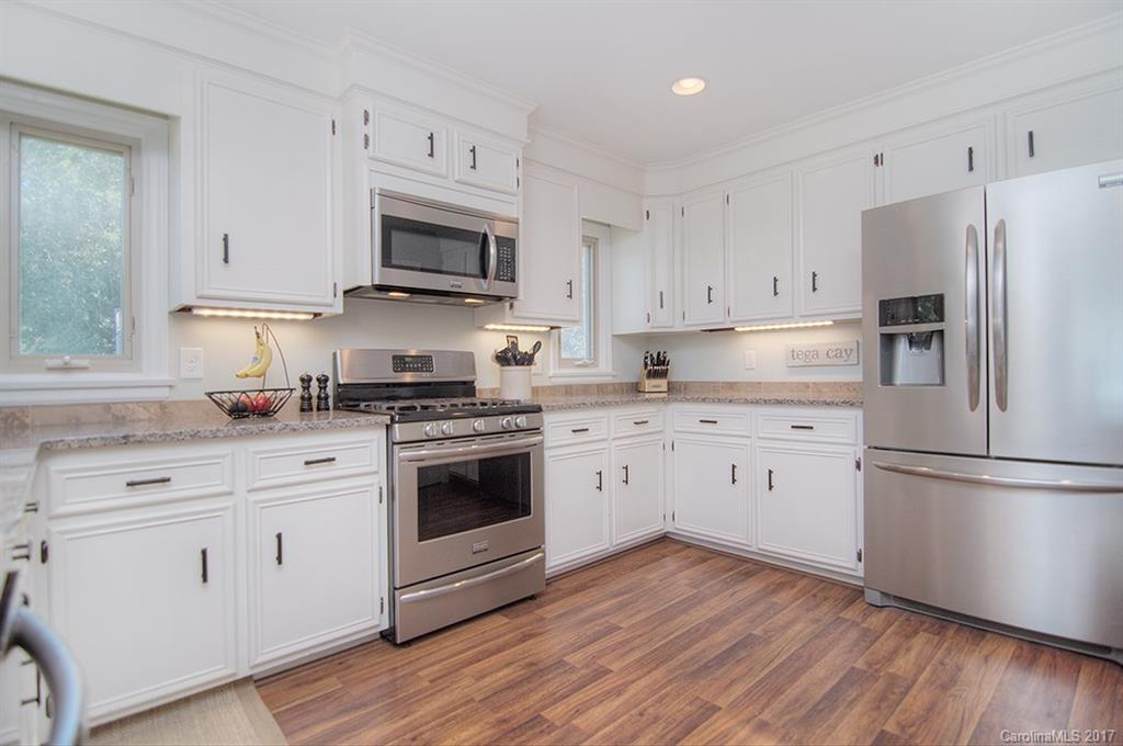 Tega Cay - Residential