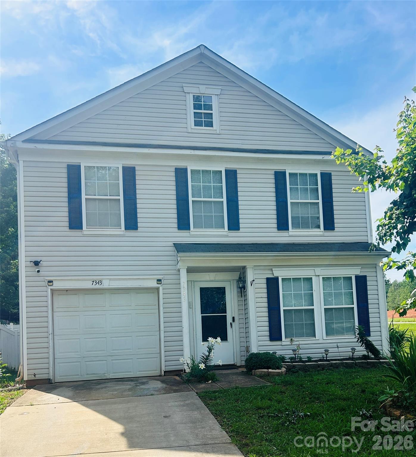 Don’t miss this opportunity to own this well maintained 3 bedroom, 2.5 bathroom home situated on a fully fenced corner lot in the desirable Oakbrooke subdivision! Conveniently located near shopping, dining, and everyday conveniences.

This beautiful home features numerous upgrades including hard surface flooring throughout the main level and a new water heater installed in 2020. The spacious living room offers plenty of room for entertaining, while the light and bright half bath adds convenience for guests.

The large kitchen offers abundant cabinet storage, generous prep space, a walk in pantry, oversized eat in dining area, and a free floating island that the buyer can position to their preference.

Upstairs features a versatile loft area along with a spacious primary suite filled with natural light and a large walk in closet. The primary bathroom includes hard surface countertops, dual vanities, and a tub/shower combination. Two additional well appointed bedrooms share a beautifully maintained full bathroom.

Enjoy the large backyard with plenty of green space, mature trees for privacy, and a fully fenced yard perfect for entertaining, pets, or play.

Home also includes solar panels for added energy efficiency!