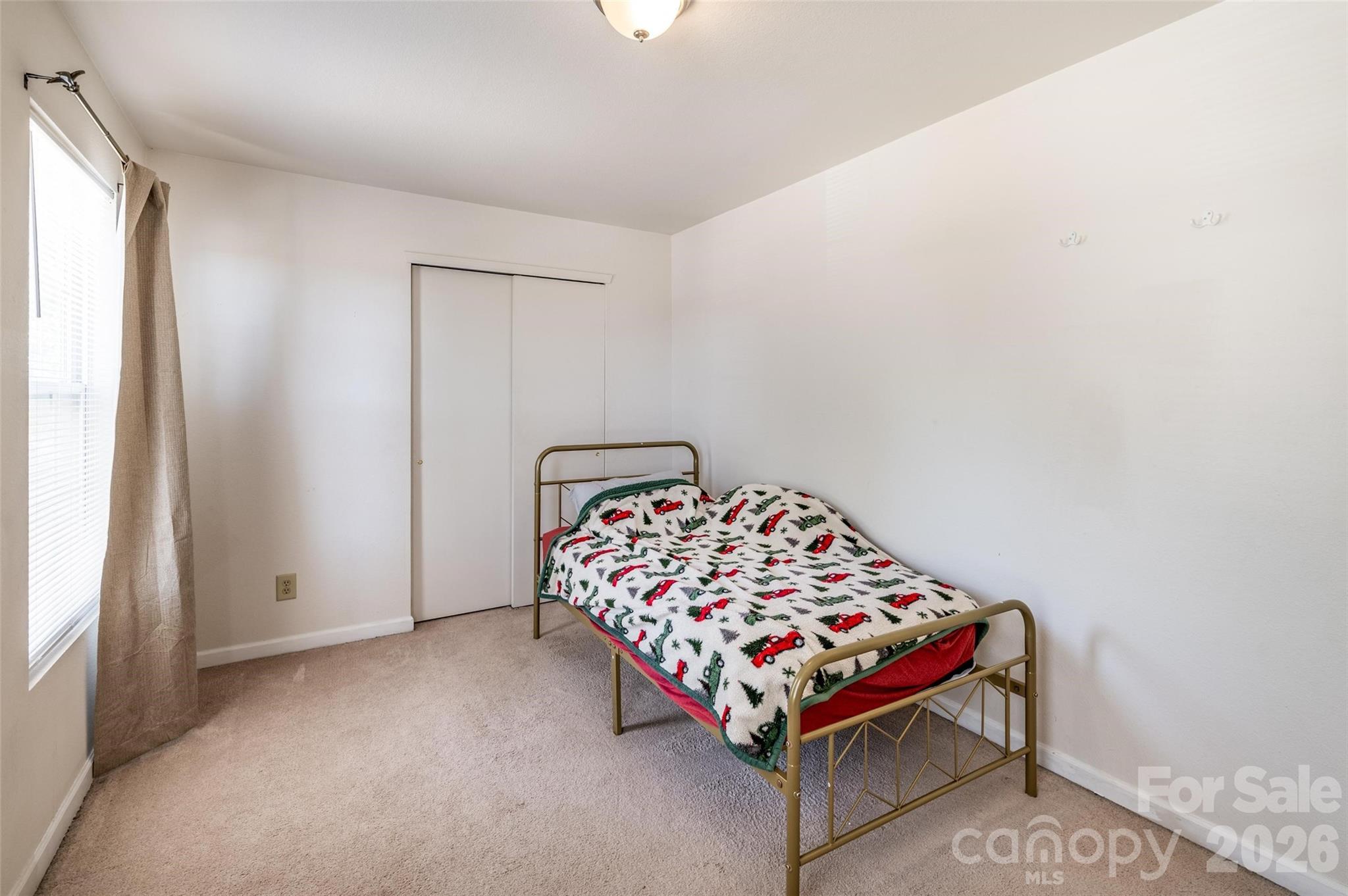Oakbrooke - Residential