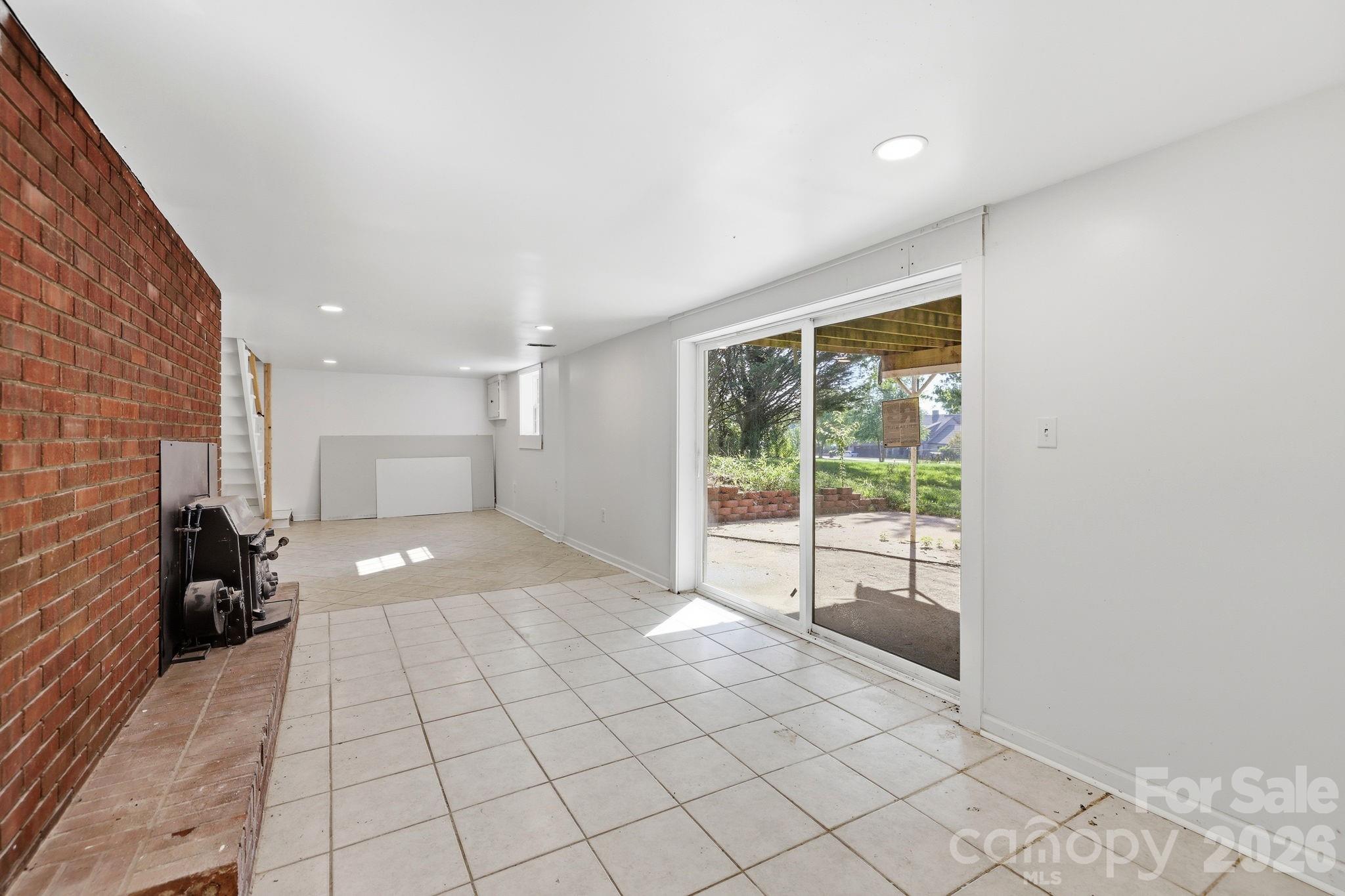 Huntington - Residential