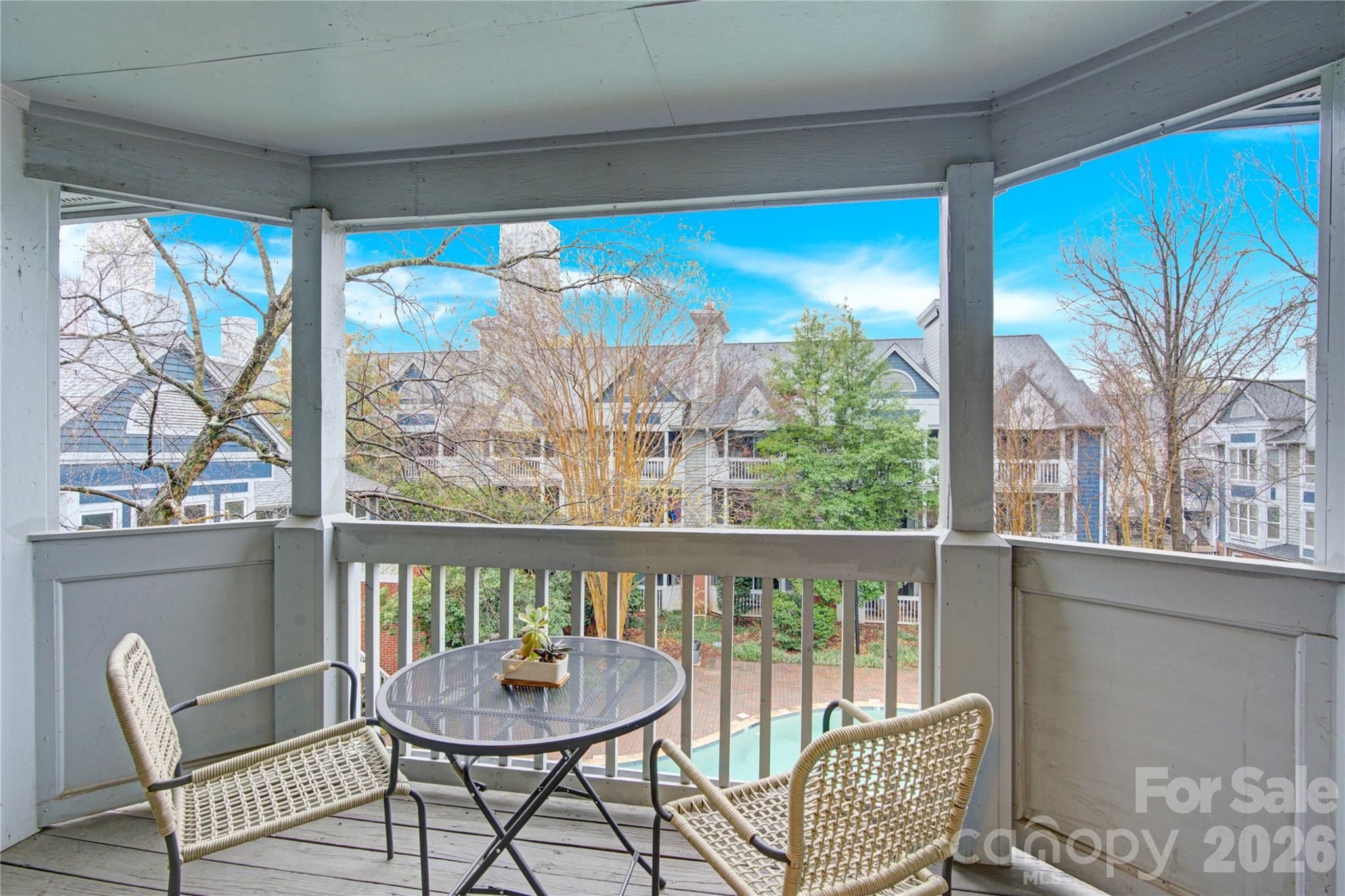 Top-floor corner unit with a partial skyline view! Live in the center of it all at Fourth Ward Square. This bright, move-in-ready condo boasts extra windows, granite kitchen finishes, and a private balcony overlooking the saltwater pool and courtyard. Major updates include: New Roof (2024) and HVAC (2021). Includes dedicated parking and all appliances (Washer/Dryer convey!). Enjoy premium amenities like the fitness center, fire pit, and clubhouse. A short stroll to Fourth Ward Park and minutes from NFL, NBA, and MLS stadiums. Low-maintenance Uptown living at its finest! Carpet 2024