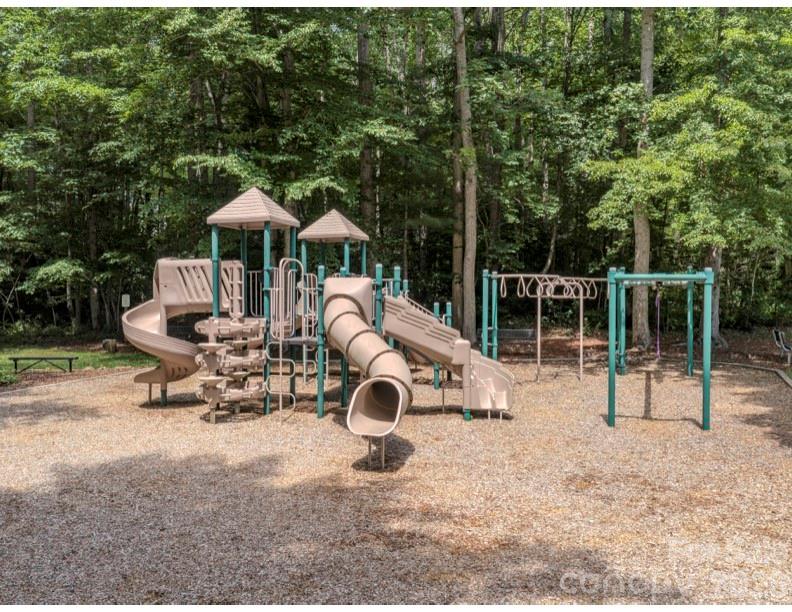 Poplar Ridge - Land