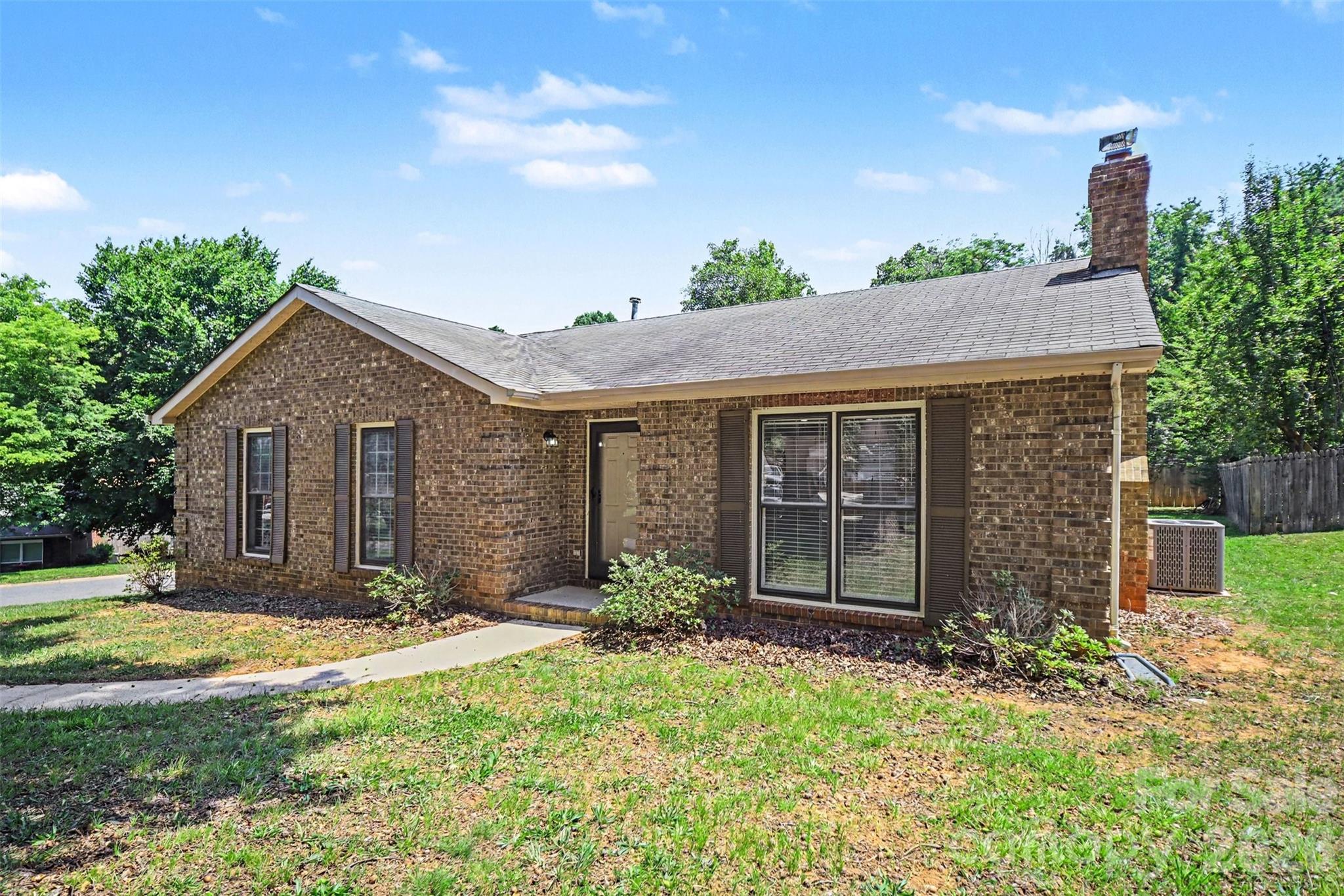 Mcalpine Woods - Residential