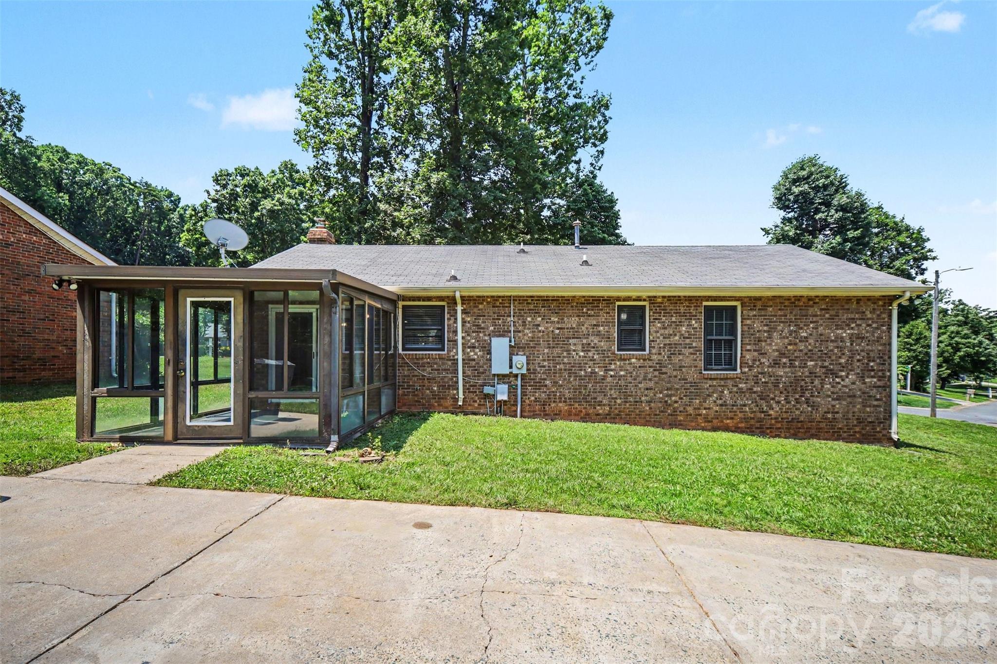 Mcalpine Woods - Residential