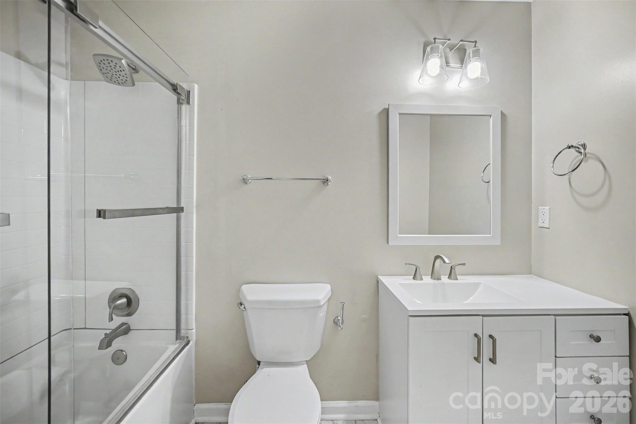 Mcalpine Woods - Residential