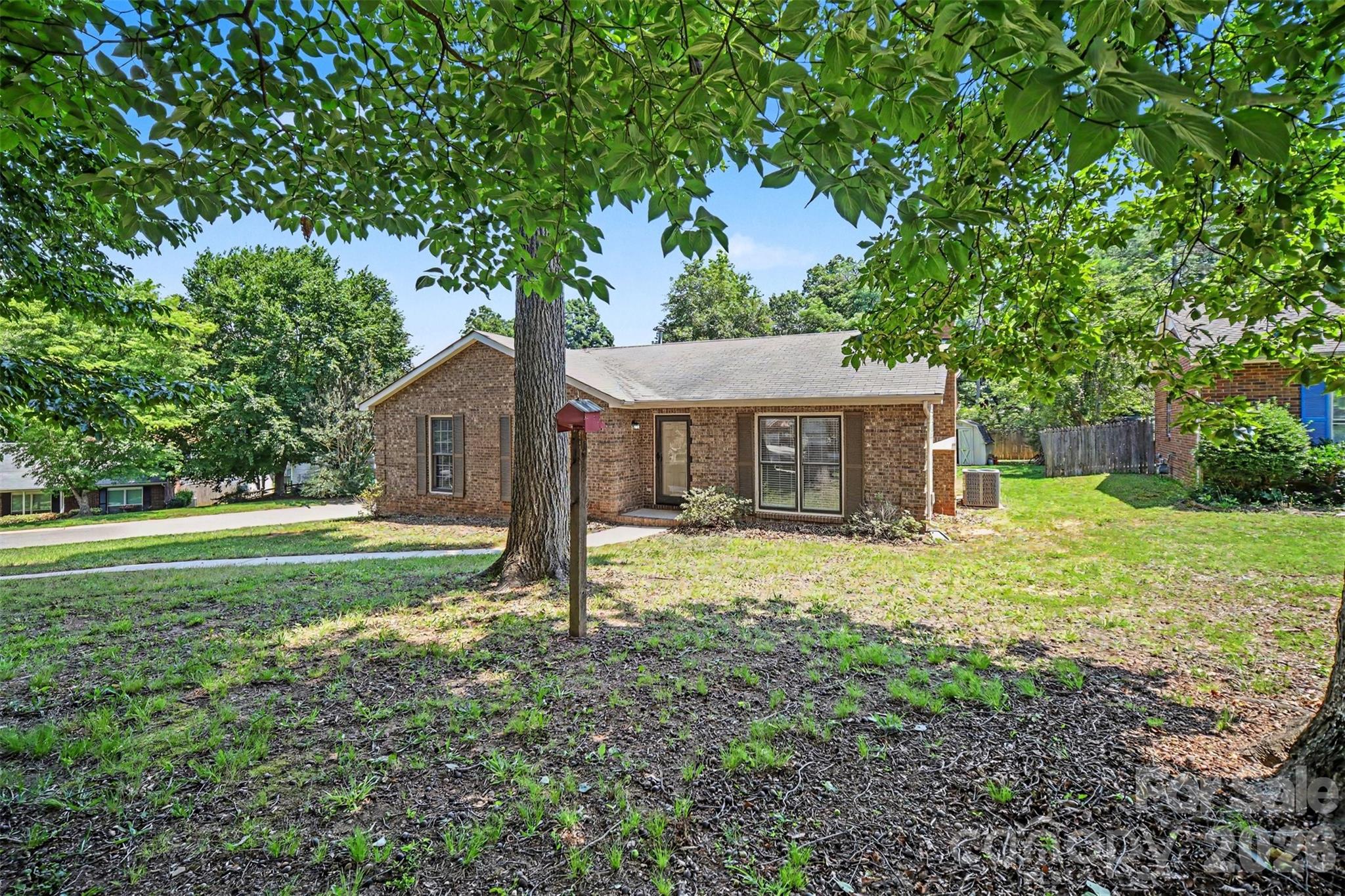 Mcalpine Woods - Residential