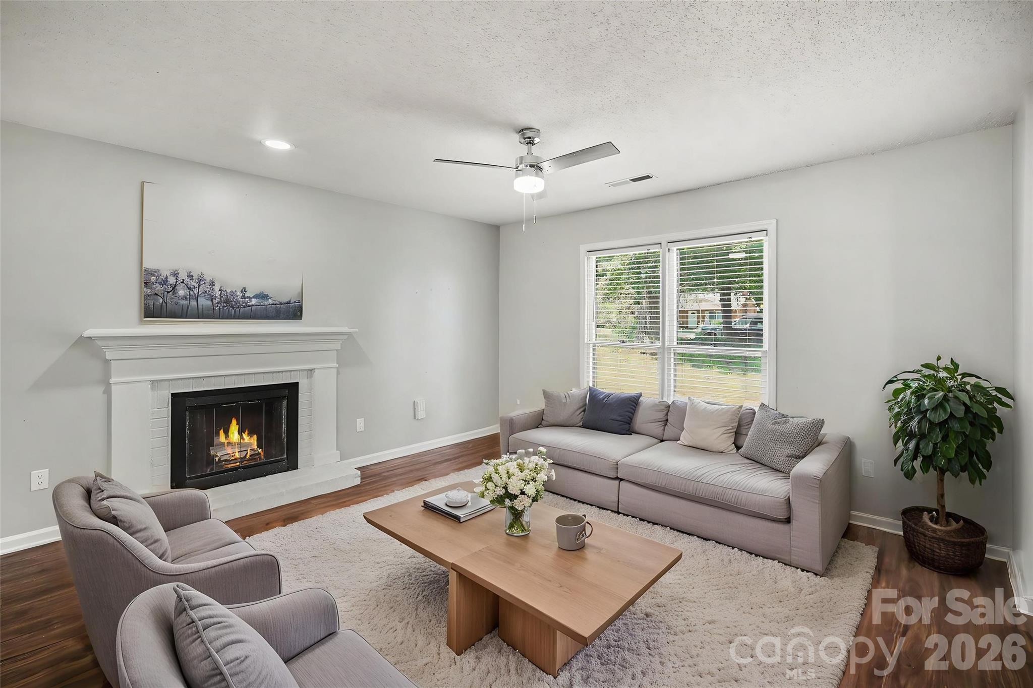 Mcalpine Woods - Residential